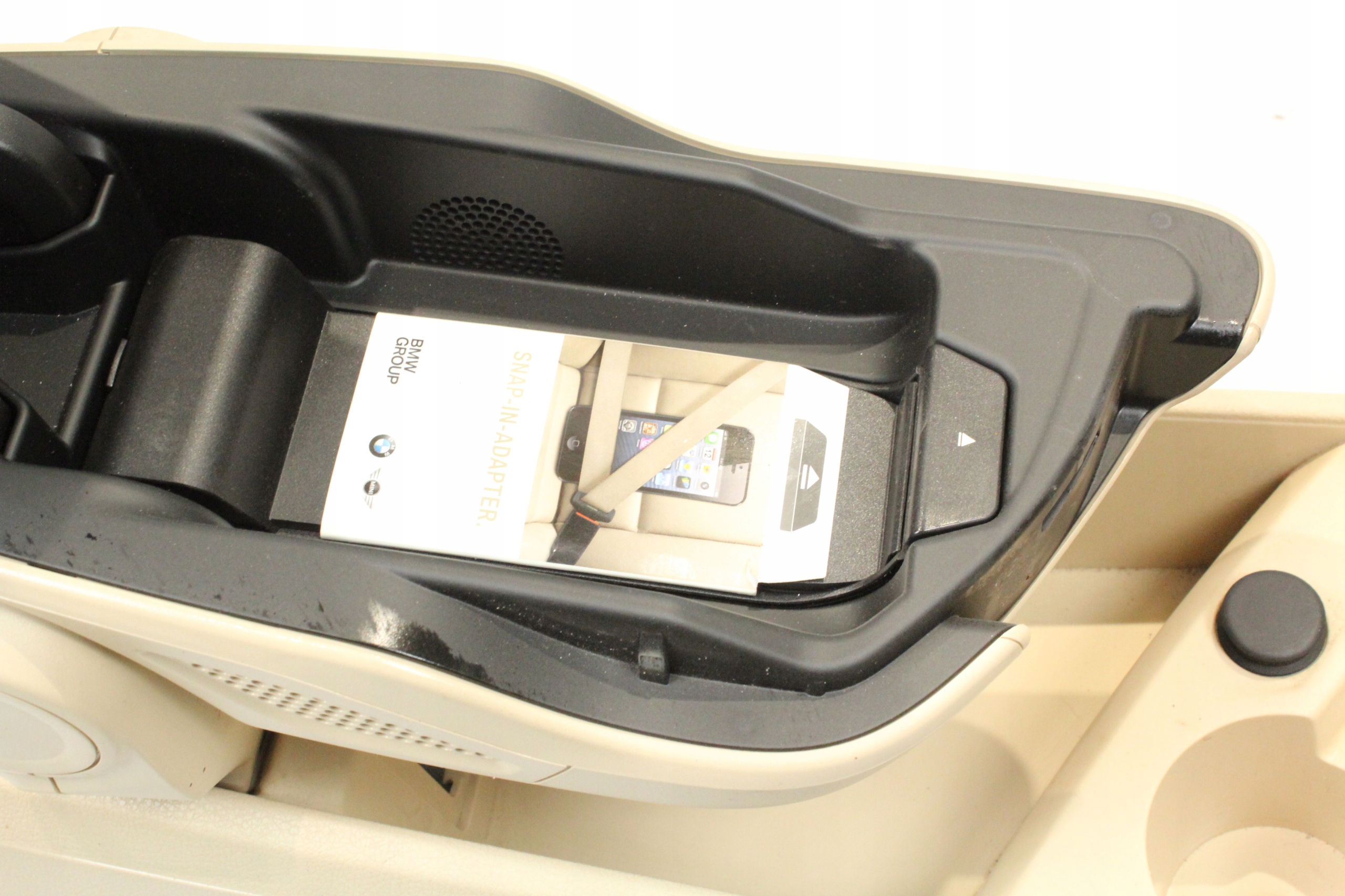 TUNEL ŚRODKOWY INDUKCJA PODŁOKIETNIK BMW F45 F46 Typ samochodu Samochody osobowe