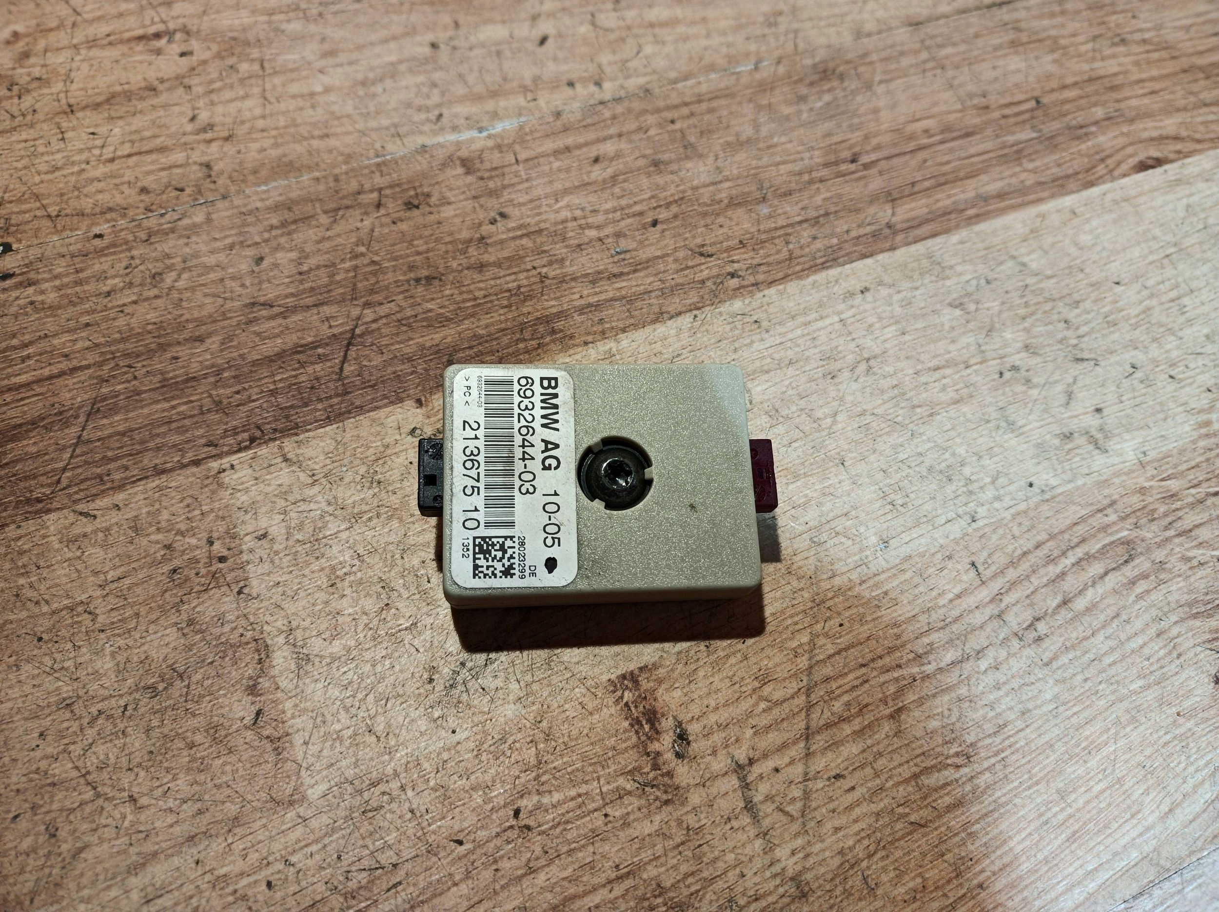 antenna amplifier BMW 3 E90 E91 2008 6932644