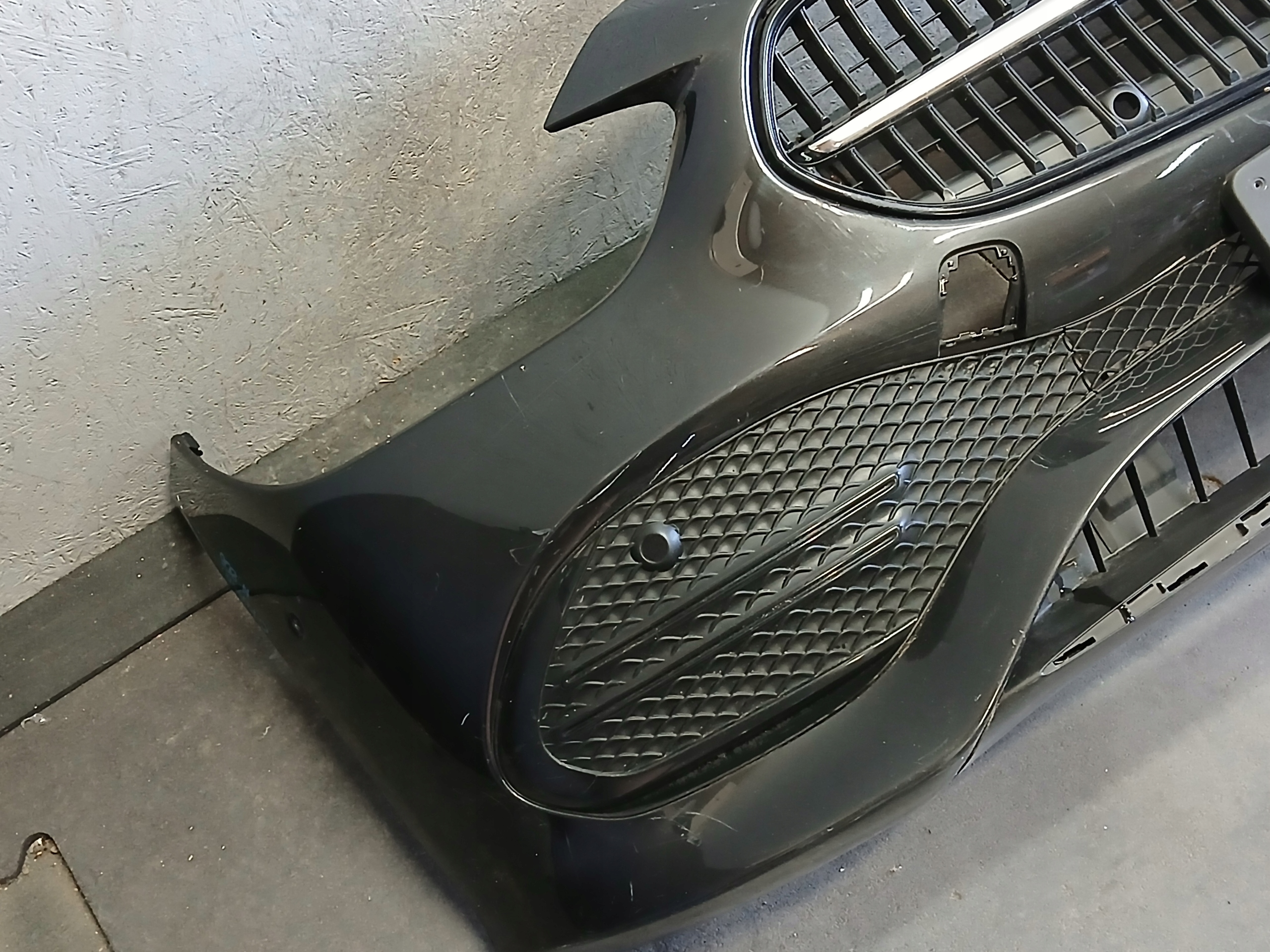 Stoßstange vorne MERCEDES C KLASA W206