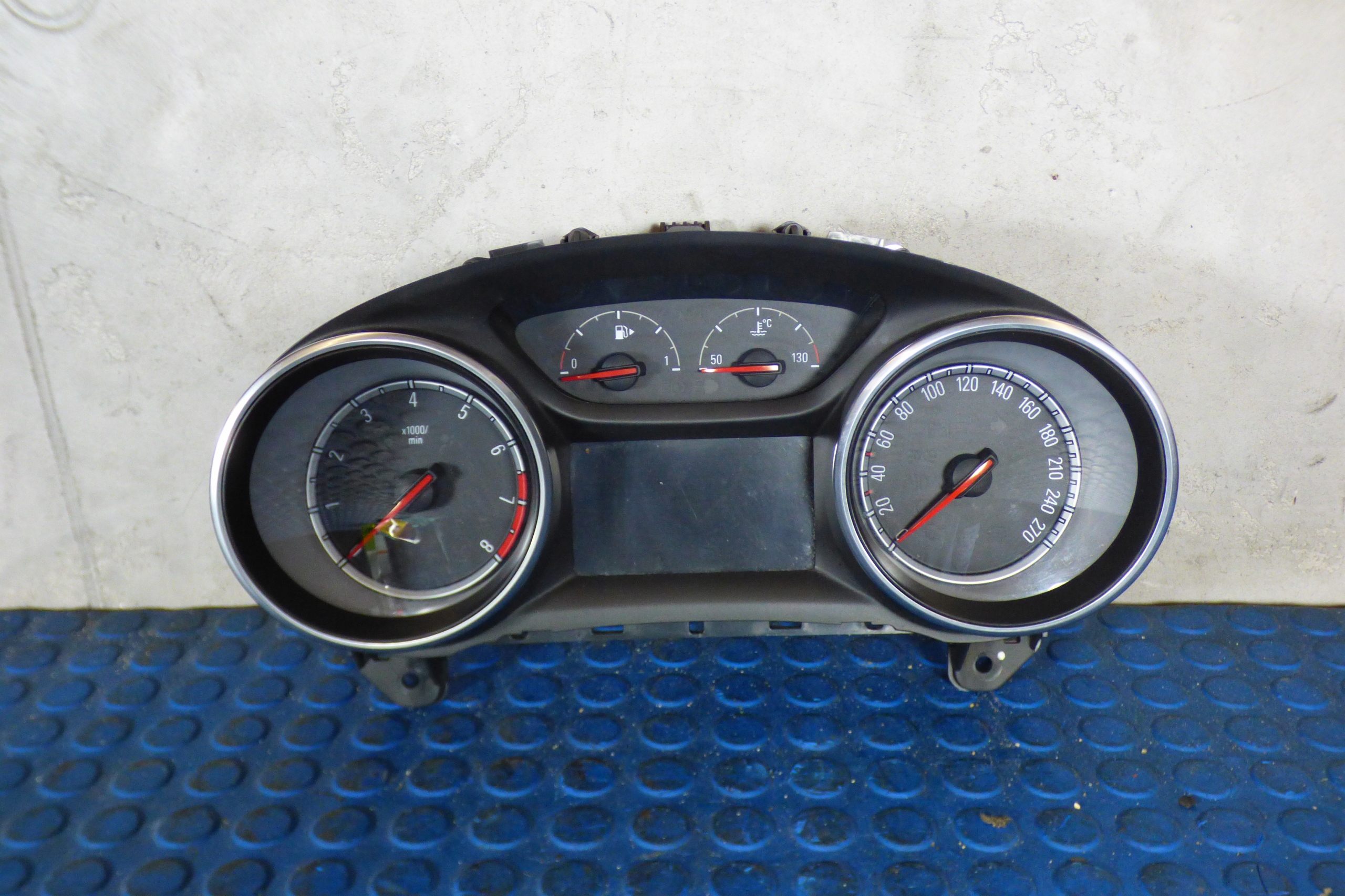 dials dials 39030263 EUROPA original st.BDB Opel Astra K V