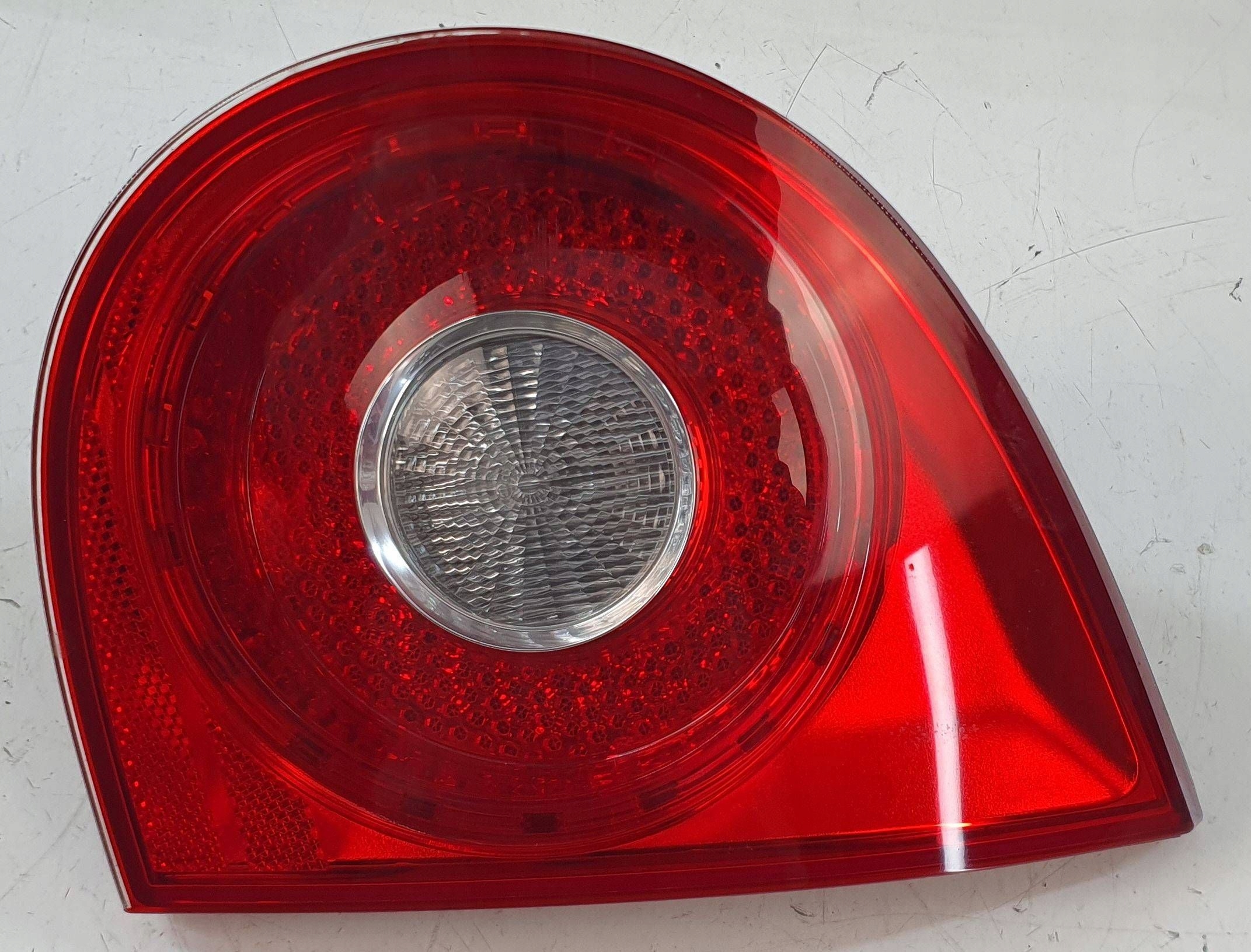 Volkswagen Golf V 5 1K6 light rear right rear part