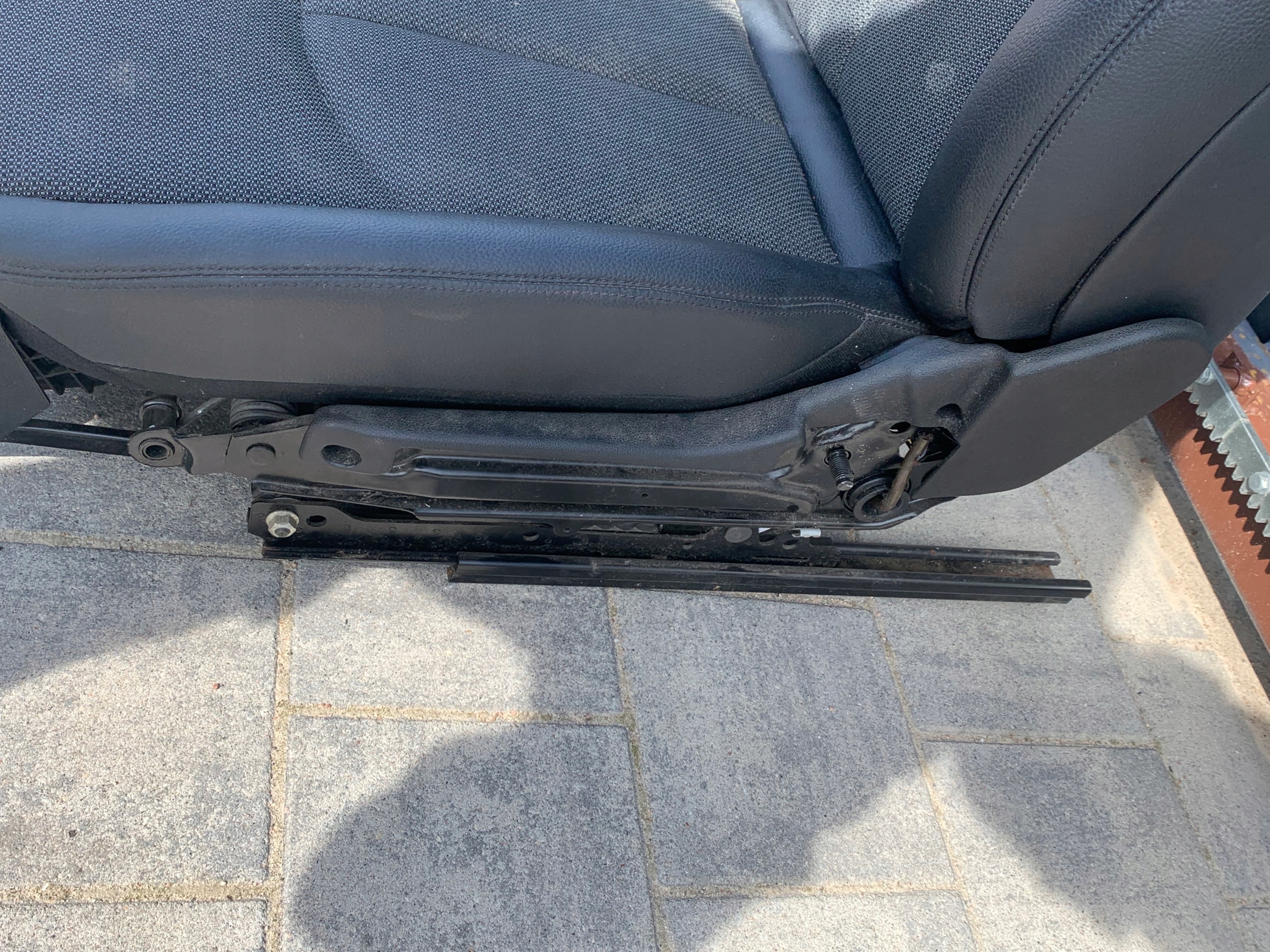 seat right front front of the passenger MERCEDES E-KLASA W211