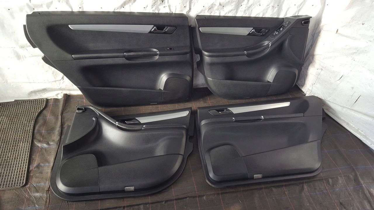 side side komplet Mercedes W251 3,0 CDI