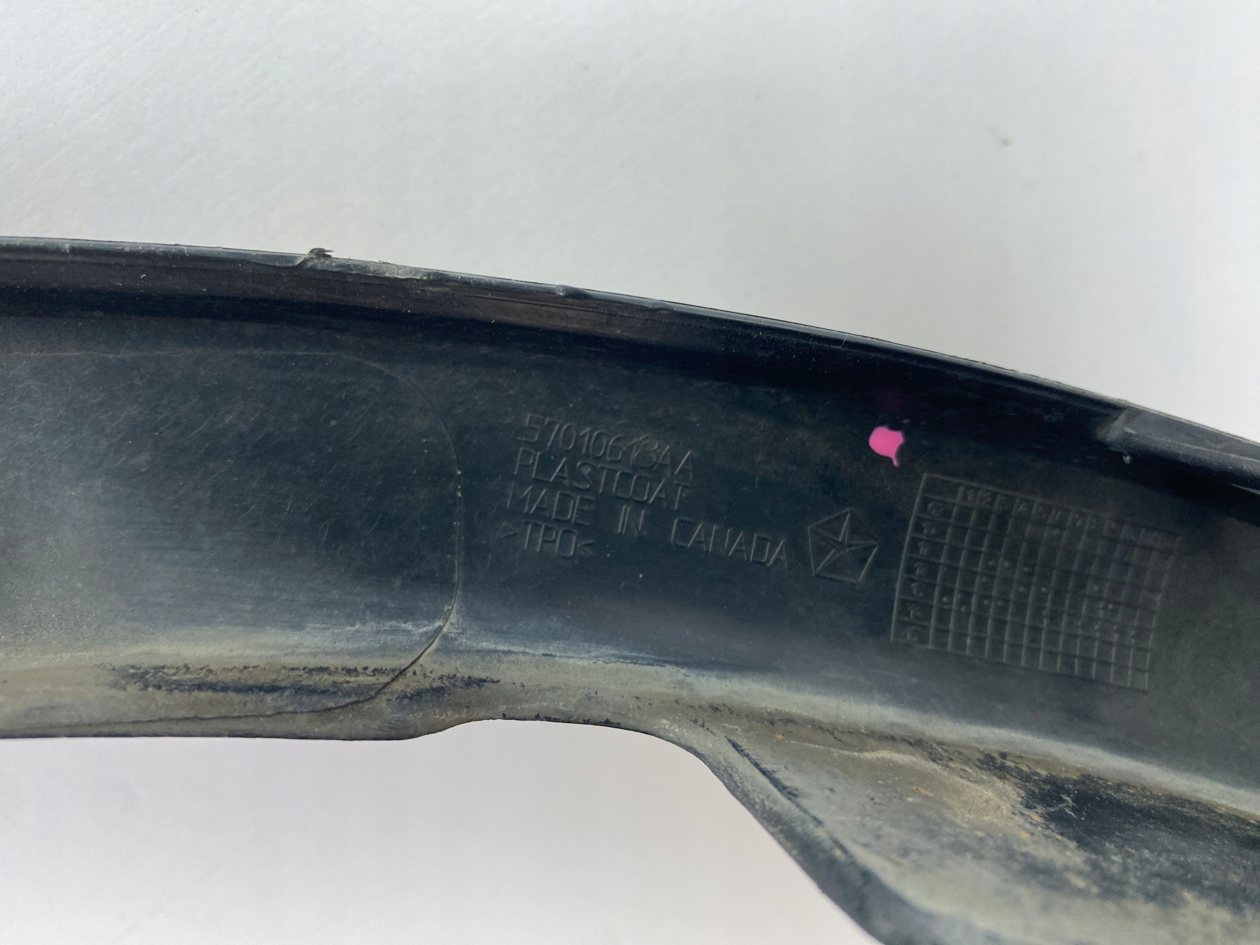 Moulage Couverture Aile Dodge Durango 2014+ USA