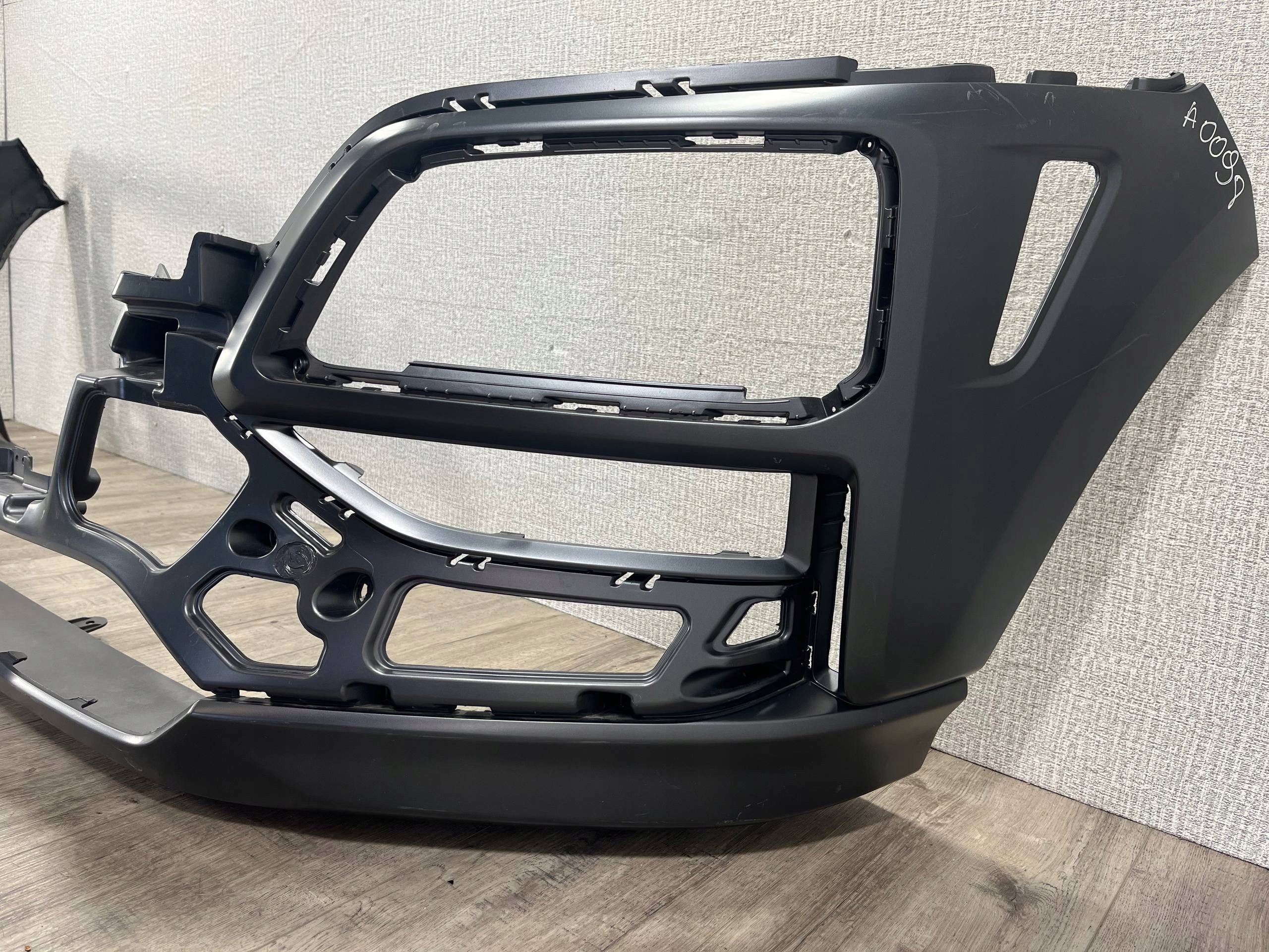 HYUNDAI KONA 2017-2020 bumper front 86512-J9010
