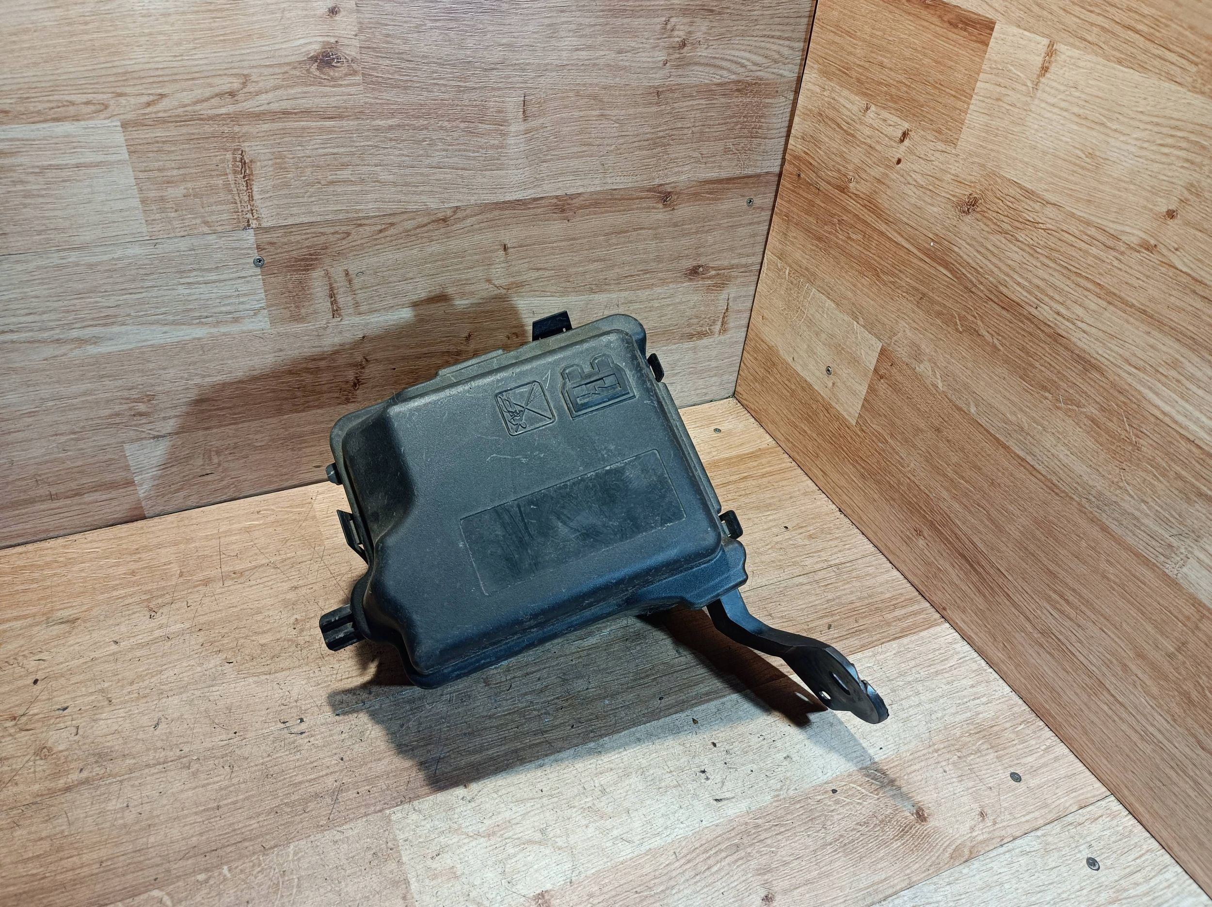 Module fusibles Complète Peugeot 208 9671941780