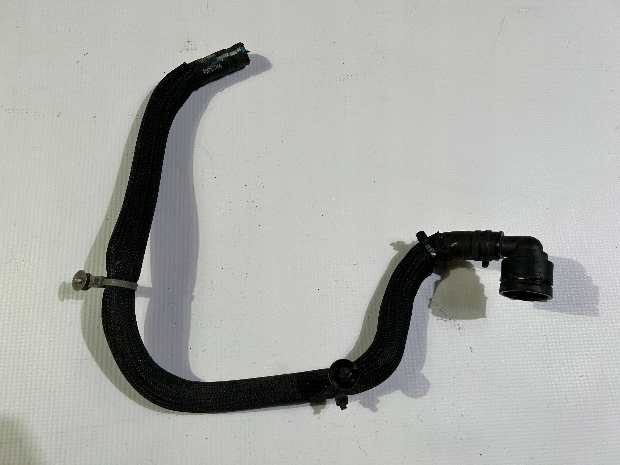 wiring wodny pipe hose radiator chlodzenia Chrysler Pacifica 2017-2026
