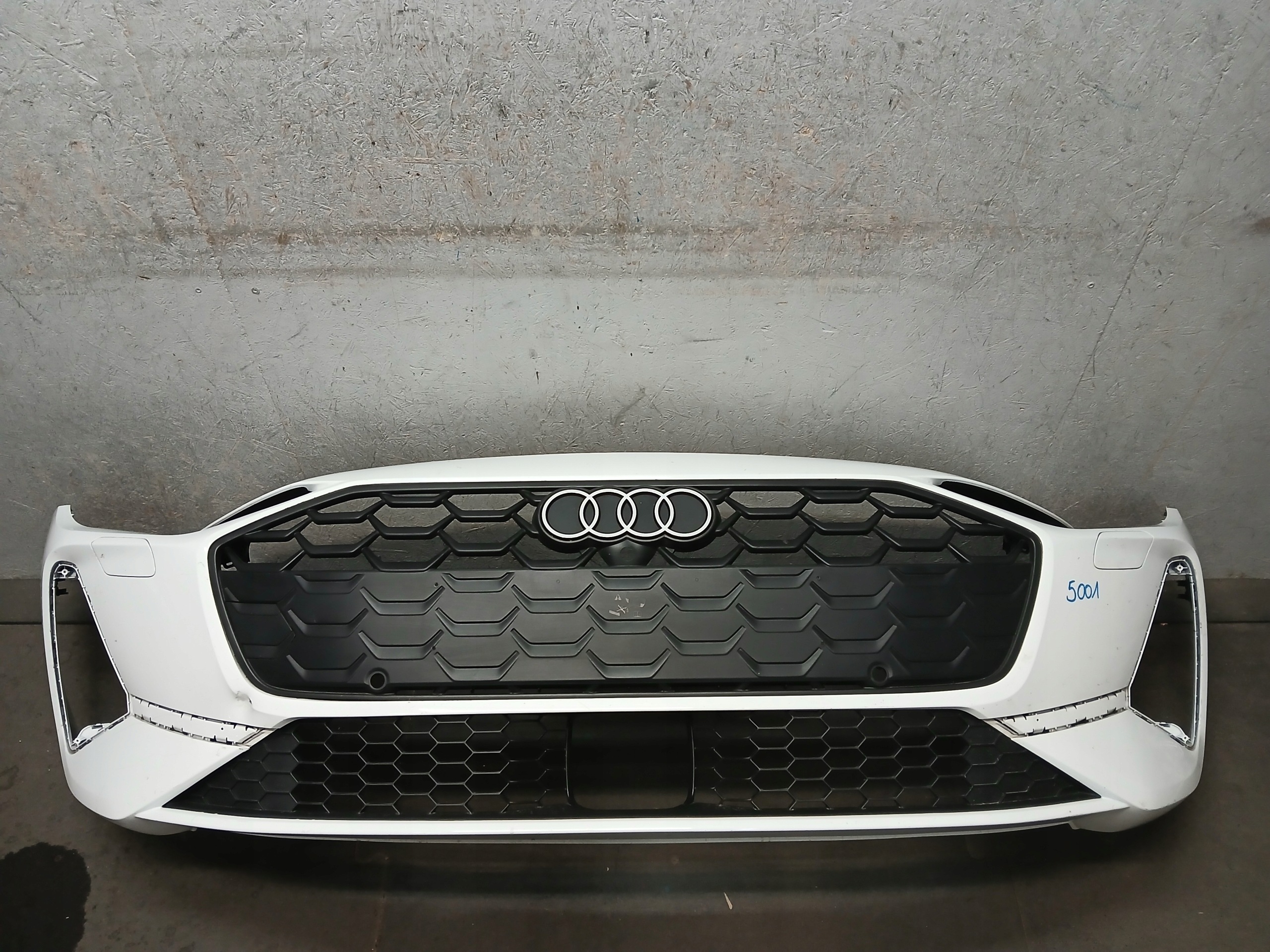 bumper front AUDI A5 B10 8B3