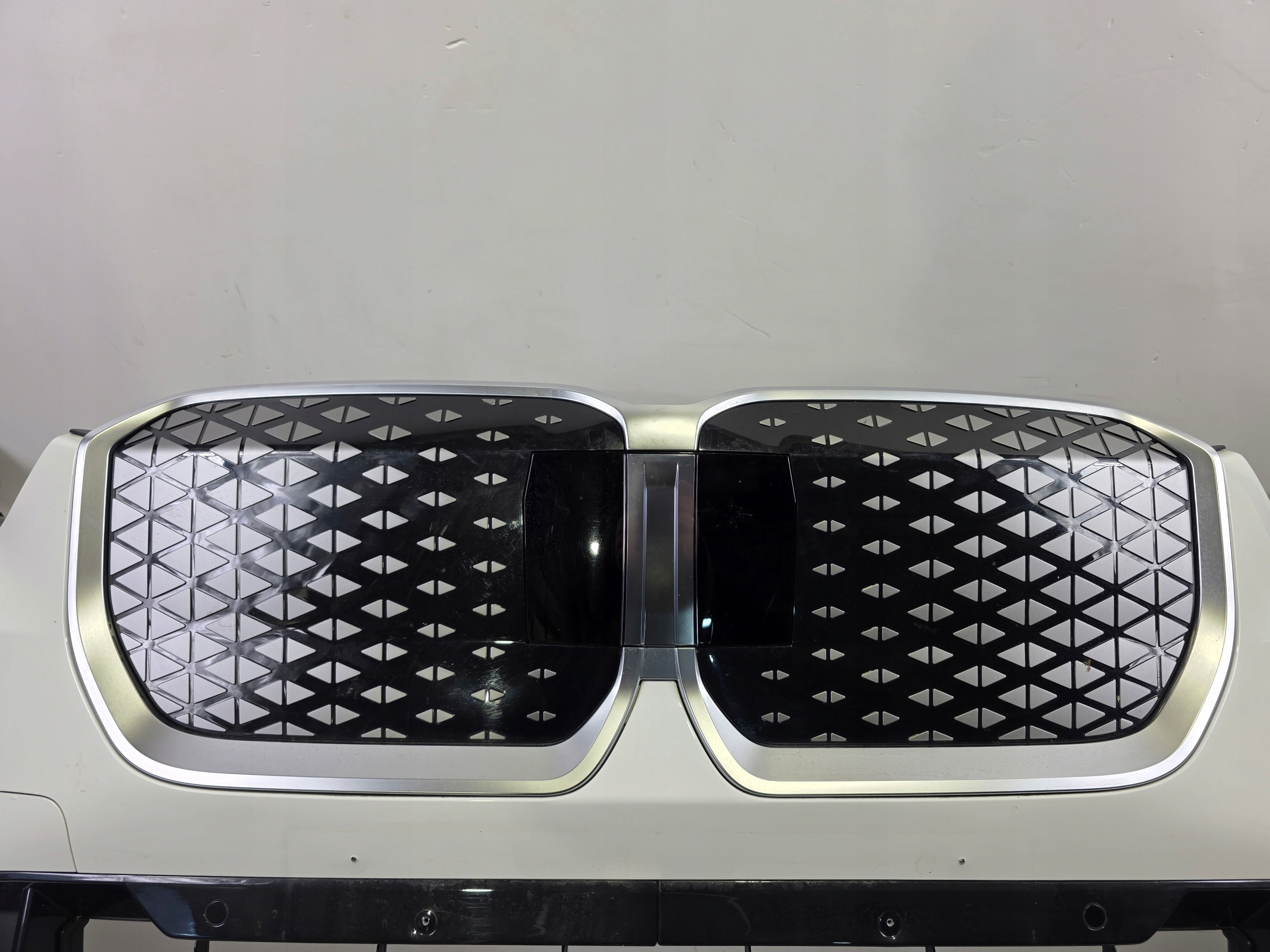 Frontstoßstange BMW X1 U11 X-LINE 6XPDC A300