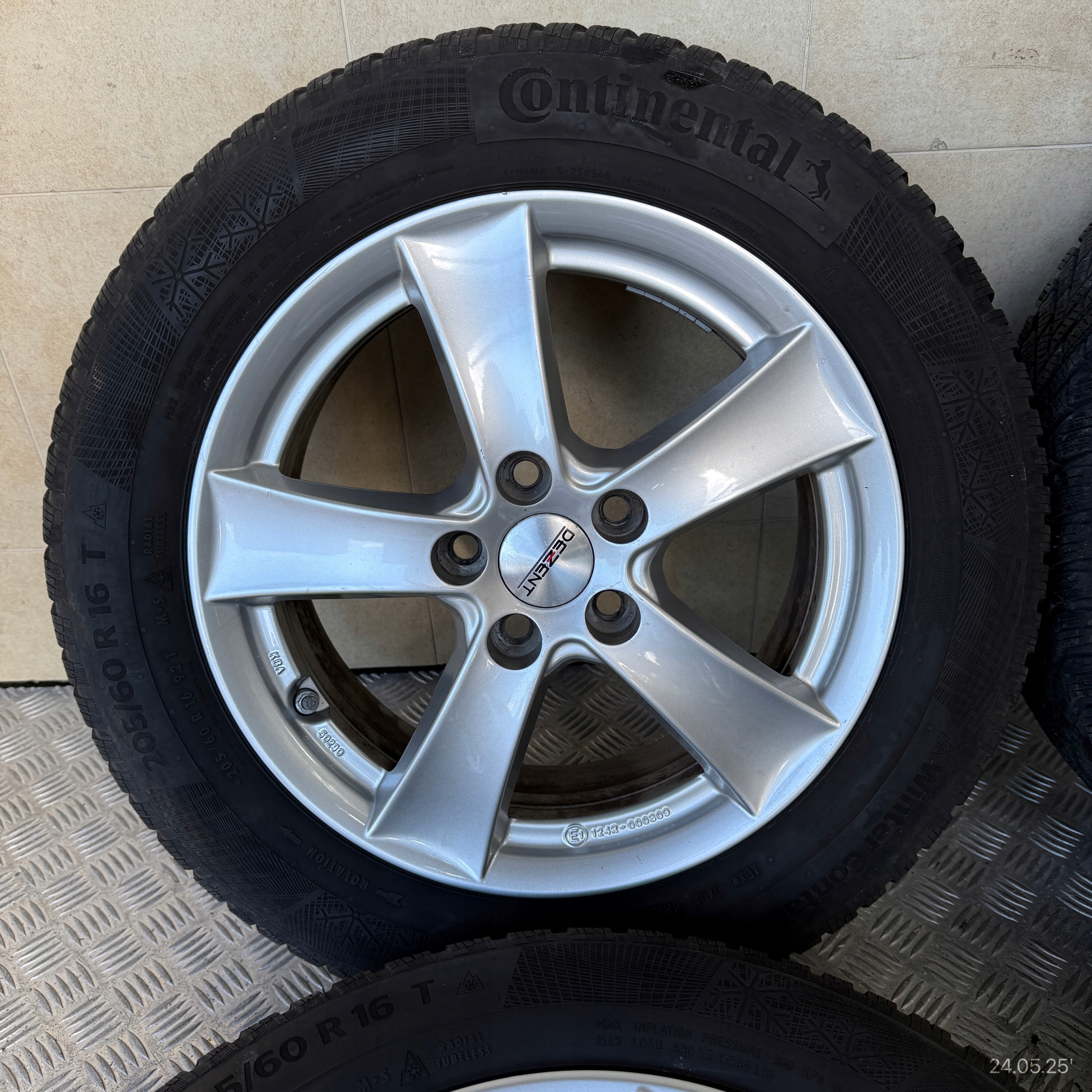 discs DEZENT wheels tyres CONTINENTAL 205/60/16" 5MM winter M+S