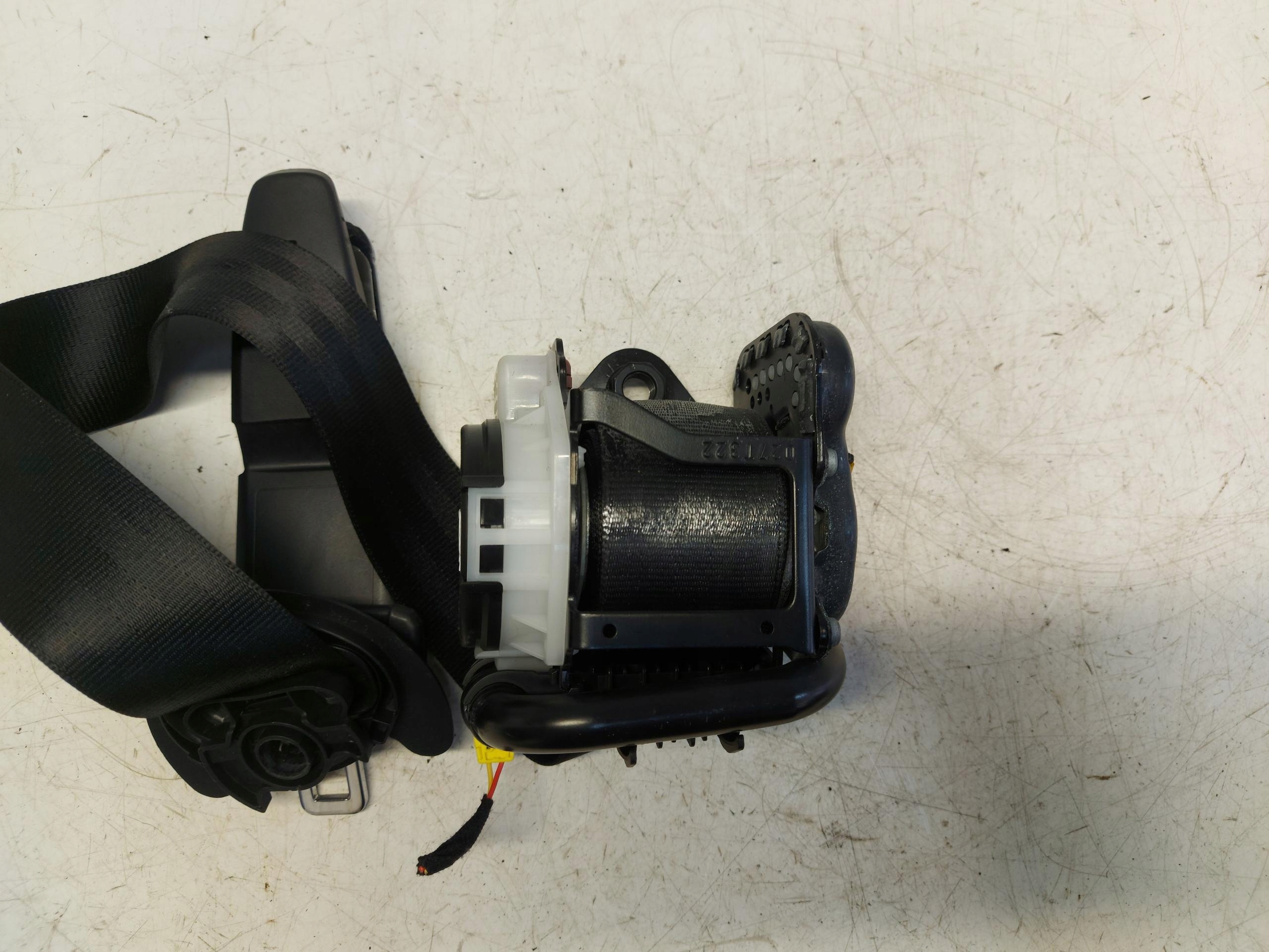 PORSCHE MACAN 95B tension belt safety front left