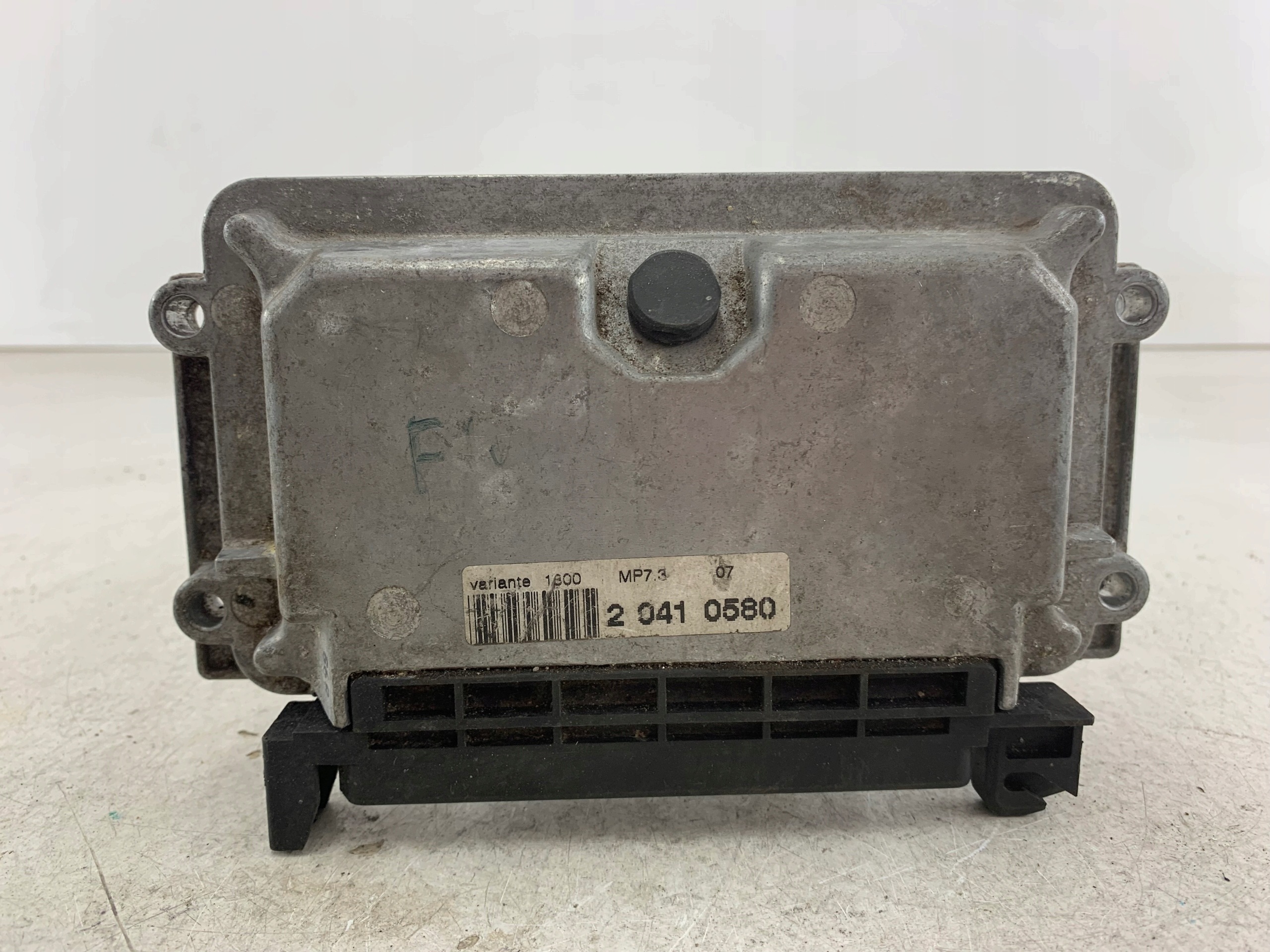CITROEN XSARA 1.6 unité de commande électronique uce moteur 9632693680