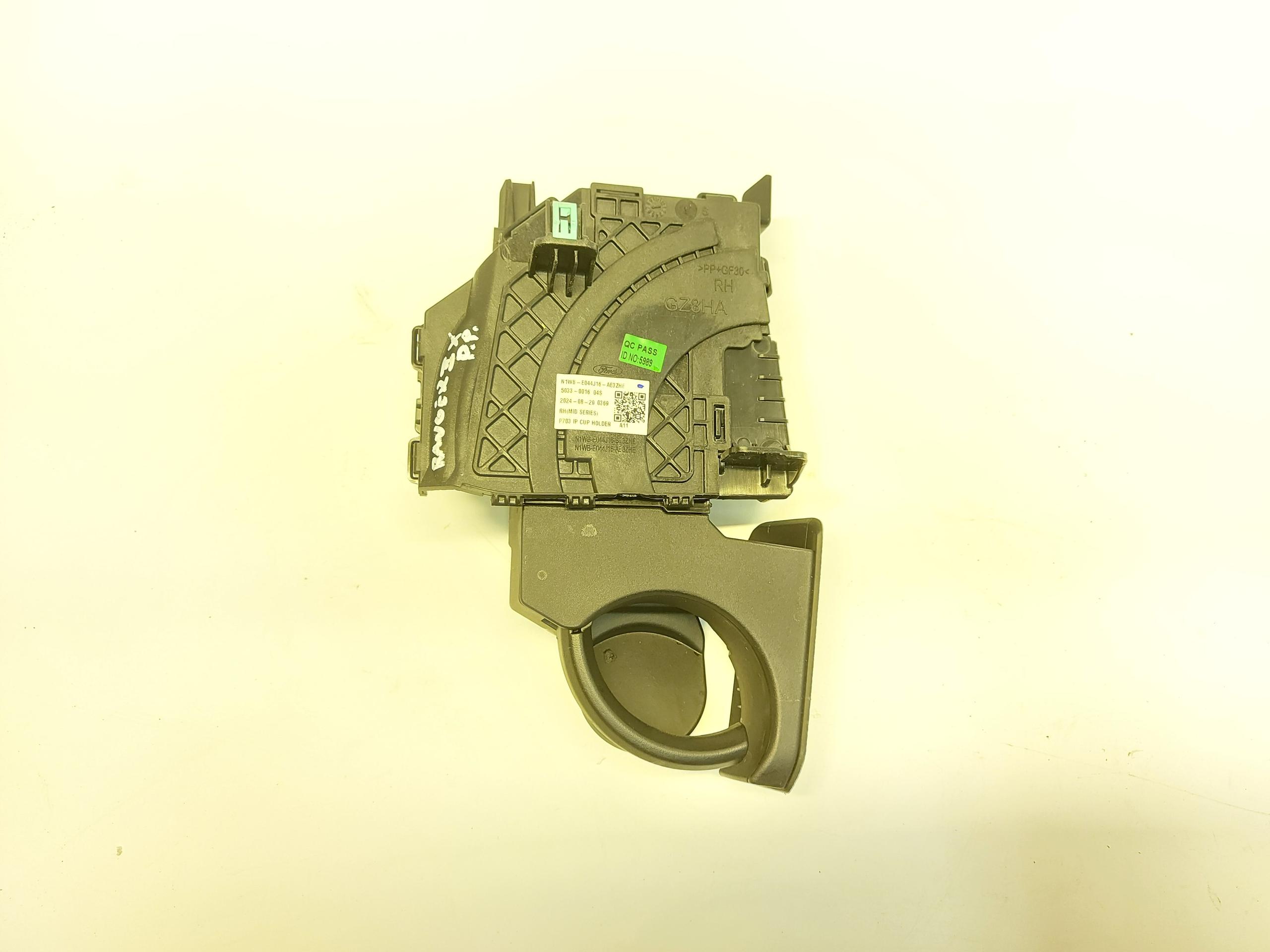 Ford Ranger X 6 VI 2024r bracket for kubek right N1WB-E044J16-AE
