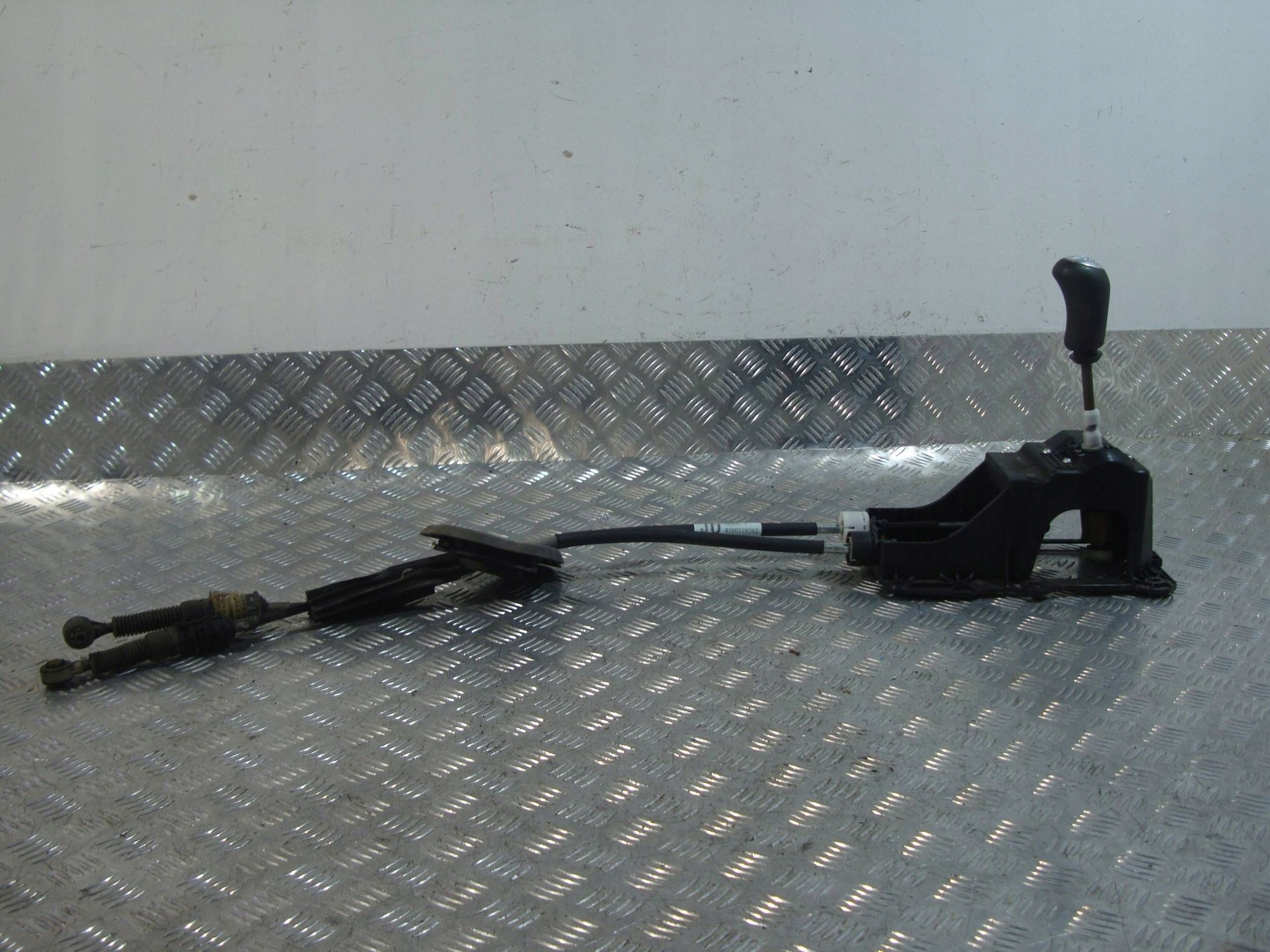 RENAULT MEGANE III 1.6 16V LEWAREK ZMIANY BIEGOW LINKI 8200779125 5B