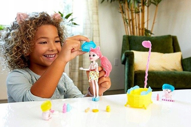 ENCHANTIMALS RADOSNA KĄPIEL ŚWINEK GJX35 Marka Enchantimals