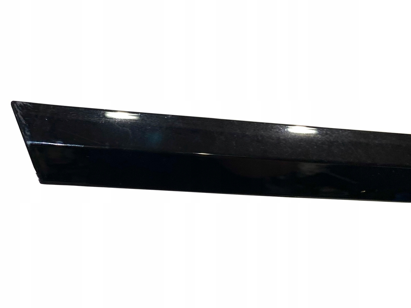 BENTLEY moulding door cap LH 3SD853515