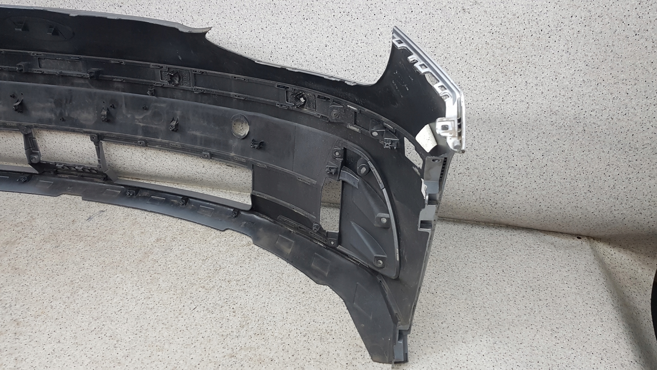 HYUNDAI IONIQ 6 VI bumper front 3528