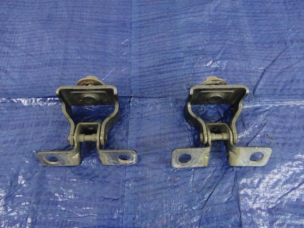 ACP10387 - Петли крышки багажника Opel Corsa F