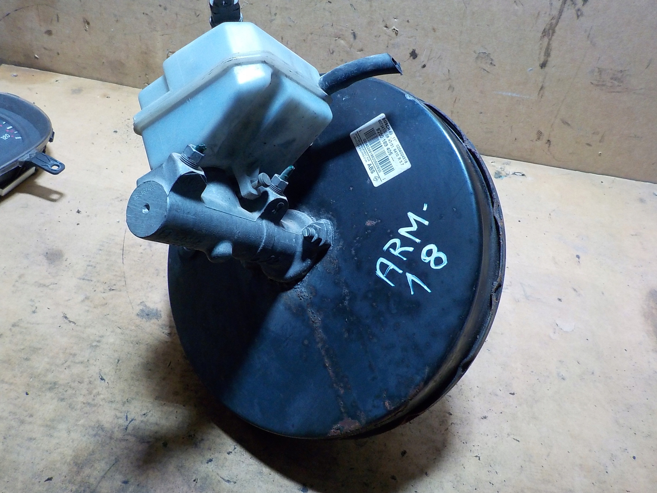 Серво гальмо майстер англієць 06r. 8200189405