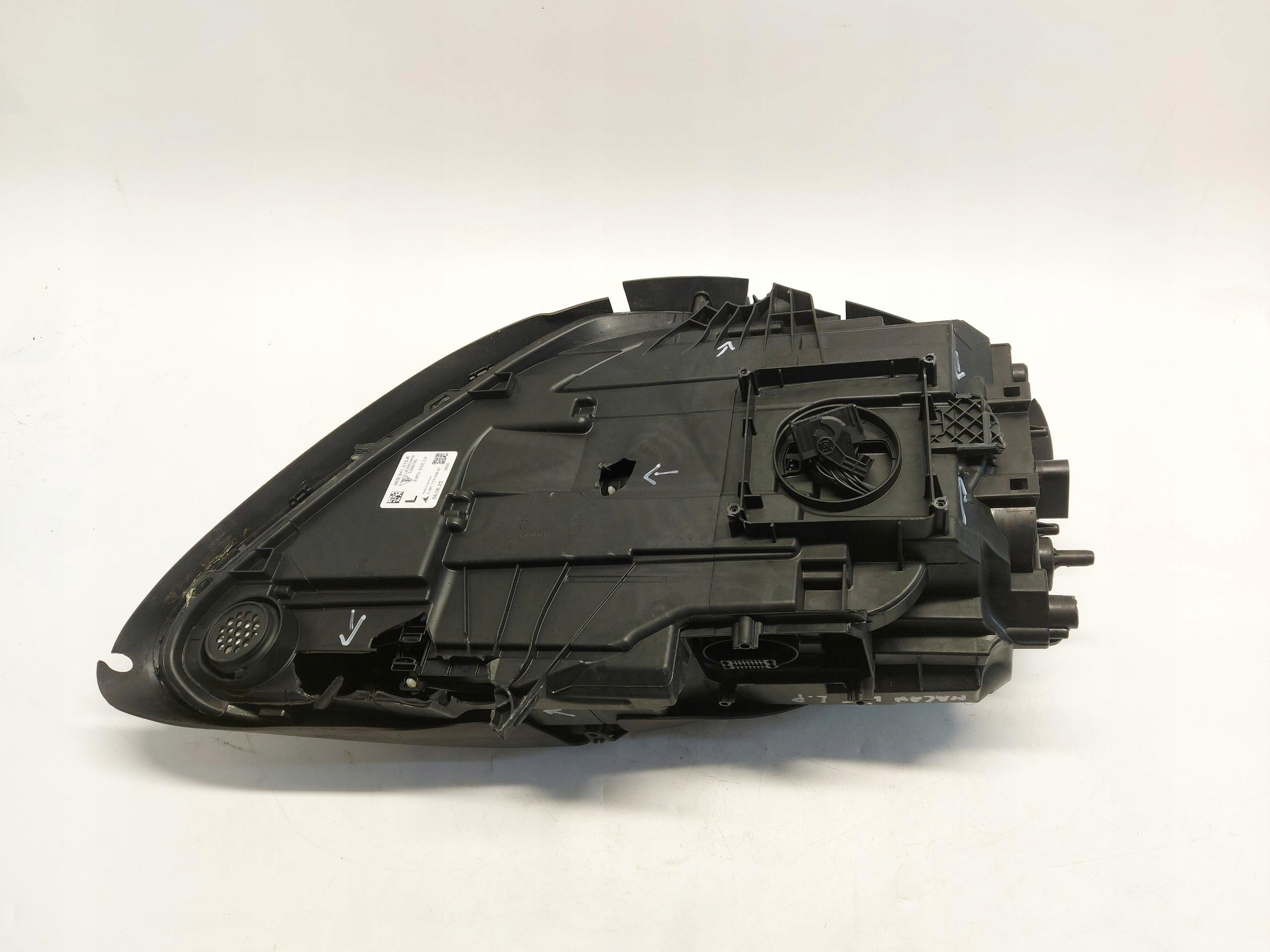 Porsche Macan II LIFT light left front