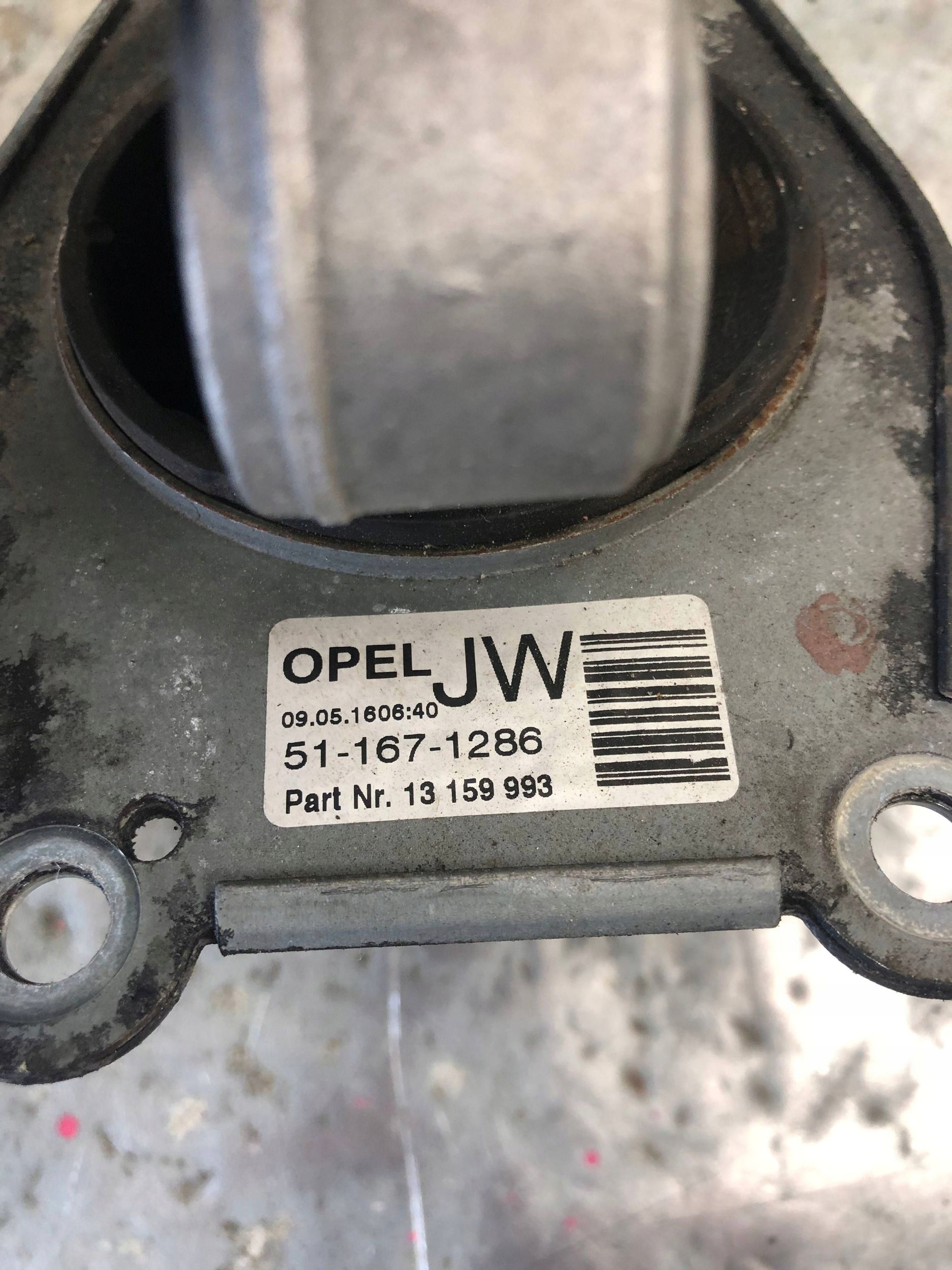 holder engine mount OPEL MERIVA B LIFT 13159993