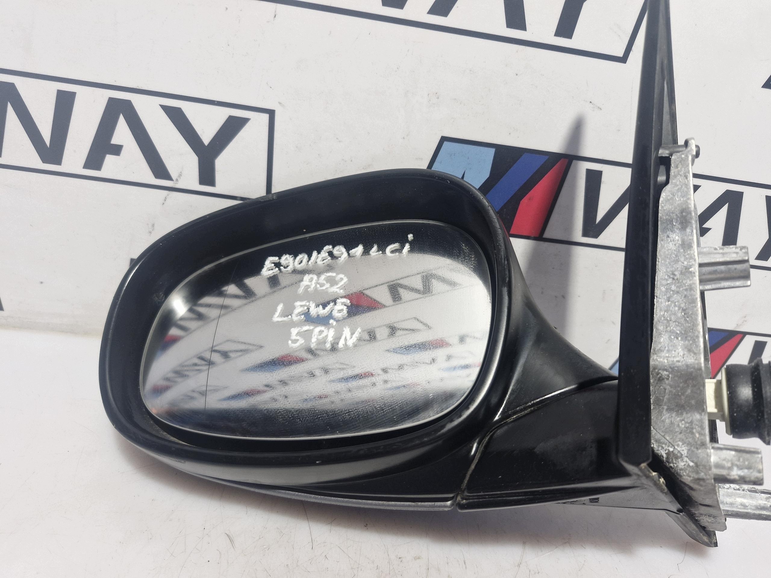 BMW E90 E91 LCI mirror exterior left left front 5PIN A52