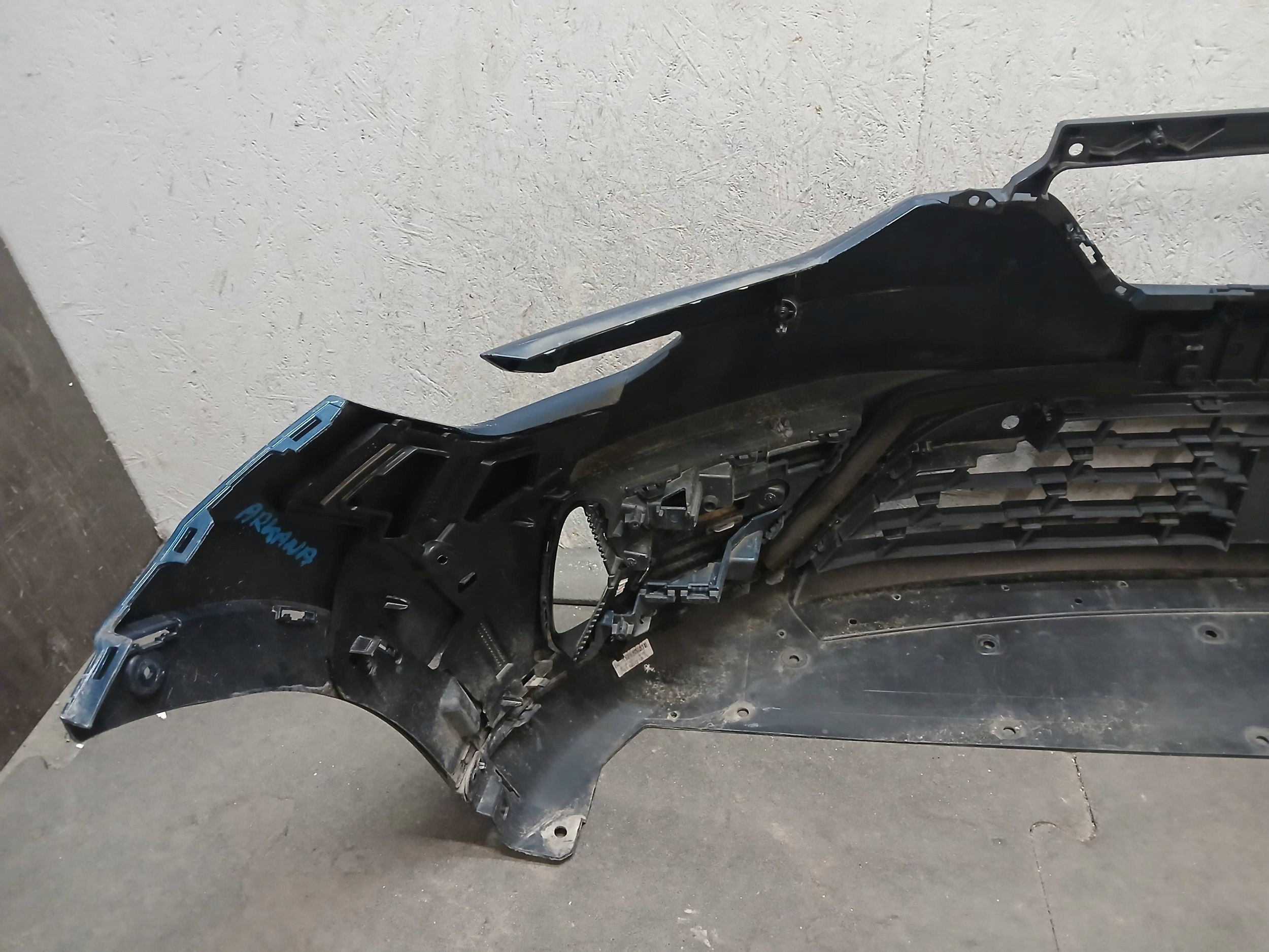 nárazník předek RENAULT ARKANA