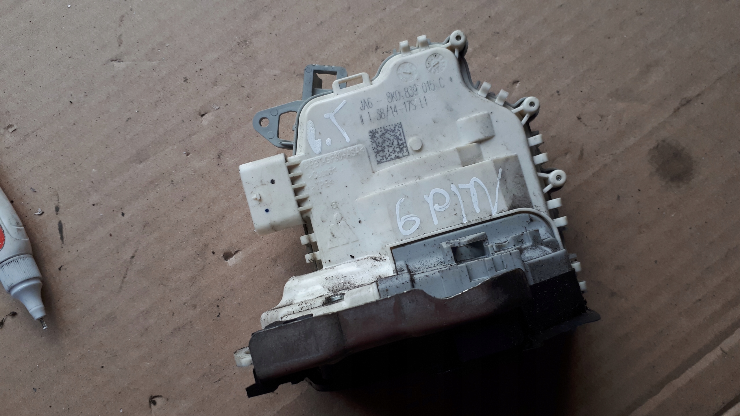 A5 8T LIFT lock door left rear part rear 6 PIN A4 B8