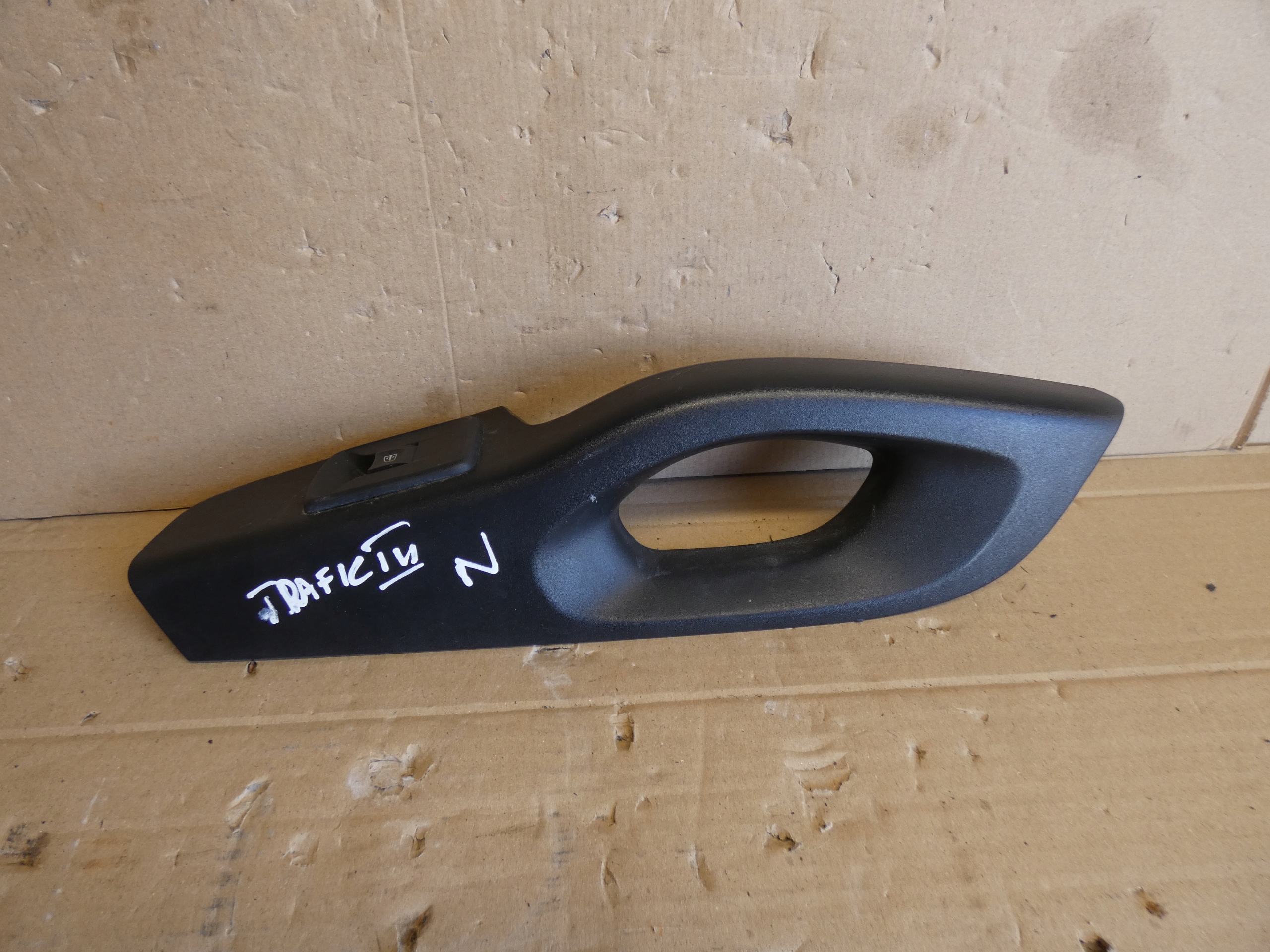 switch windows bracket handle door right RENAULT TRAFIC III 93866643