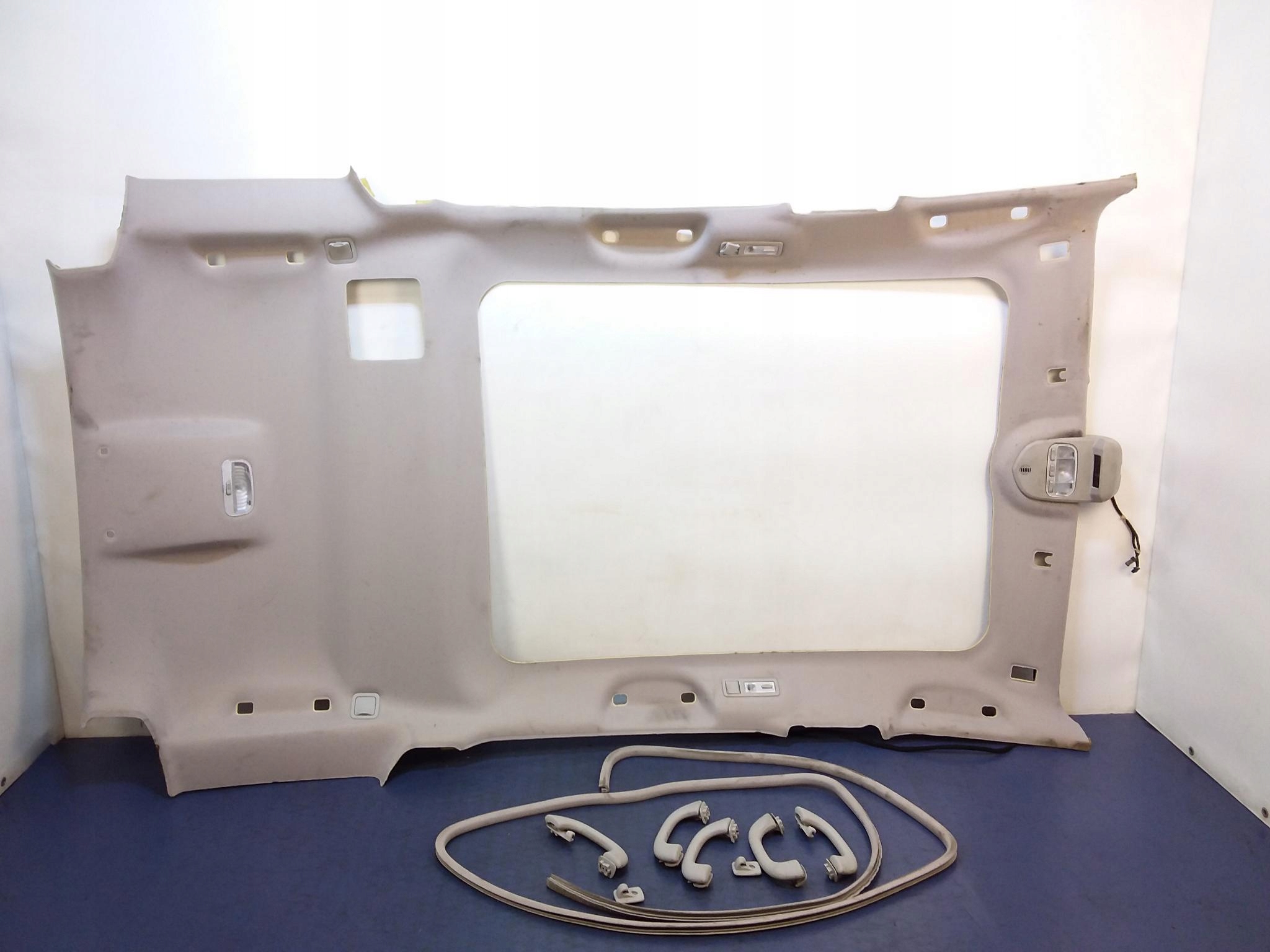 PEUGEOT 5008 ОБШИВКА СТЕЛІ ПАНОРАМА РУЧКИ