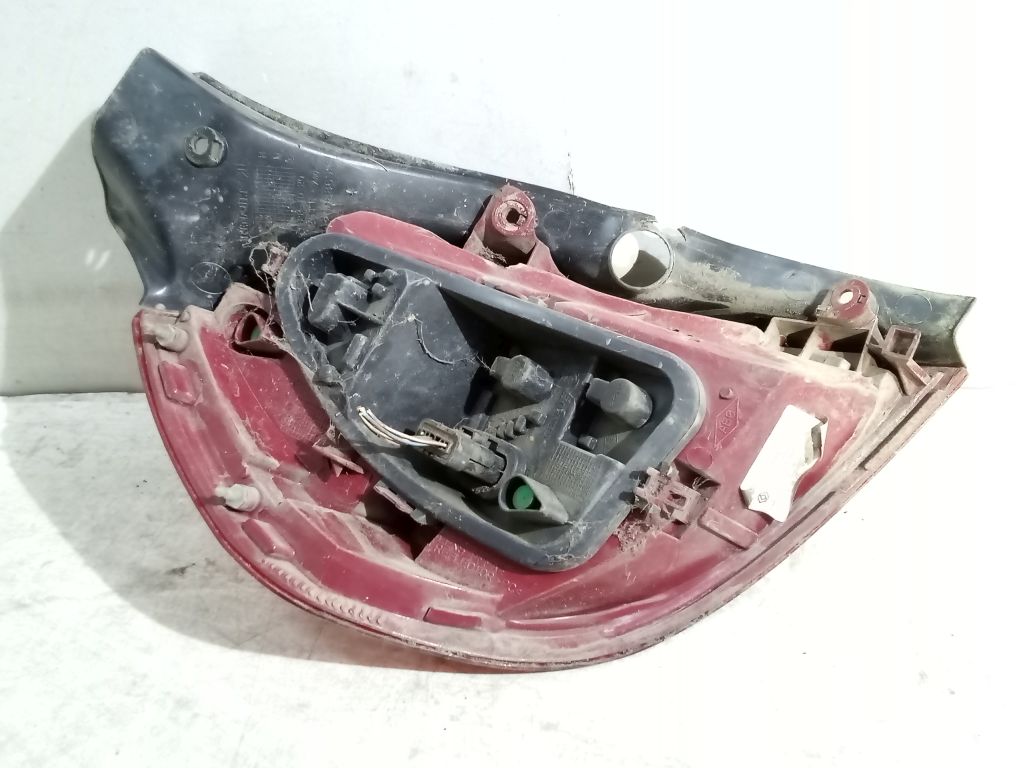 Renault Clio III 3 lift HB light right rear part rear