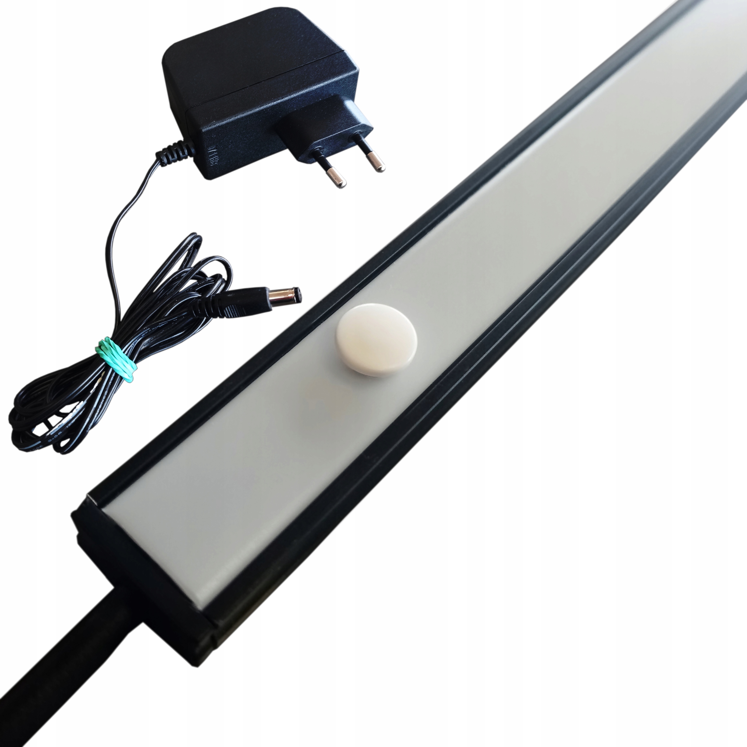 Listwa LED CZARNA Ośw PODSZAFKOWE 1,5m NA PRZYCISK