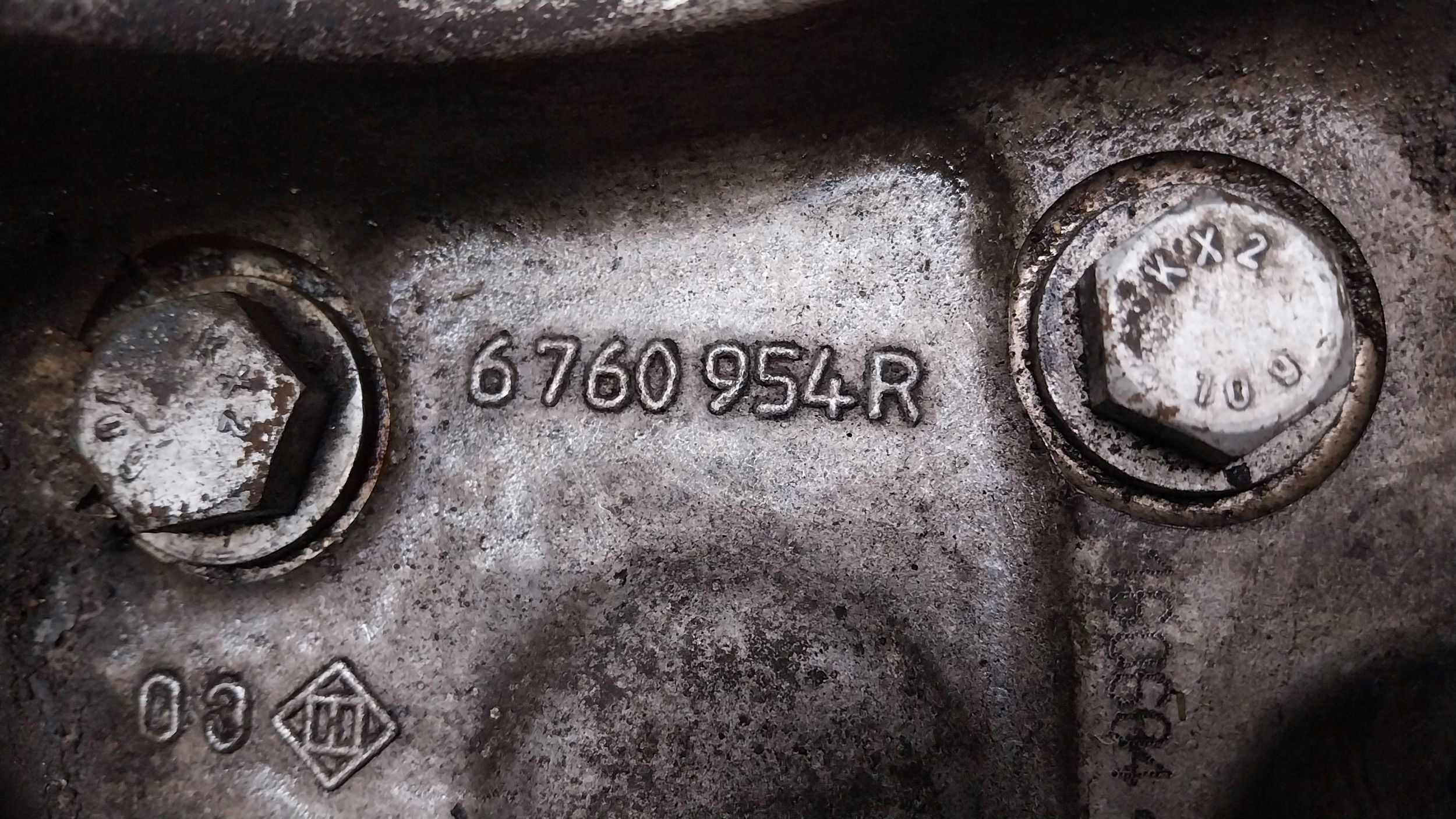 otoč čepu třmen pravý předek KPL 6760954 BMW E60 E61