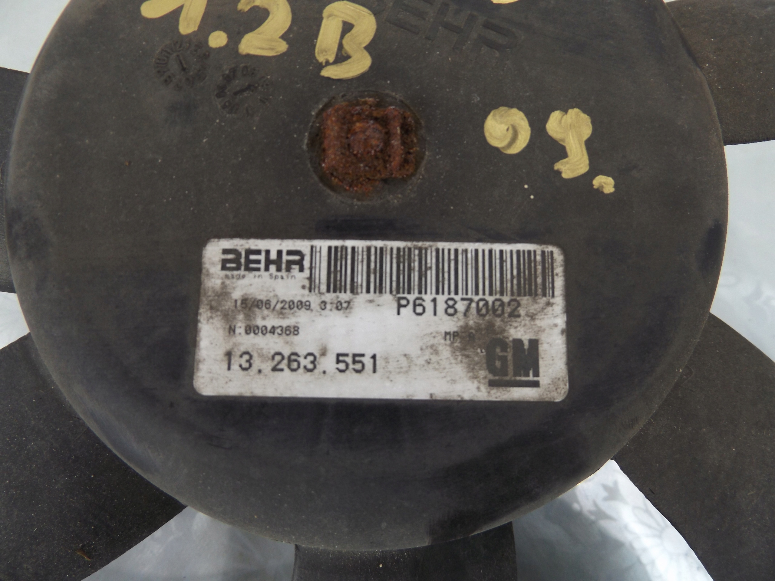 CORSA D 1,2 WENTYLATOR 13263551 Producent części Opel OE