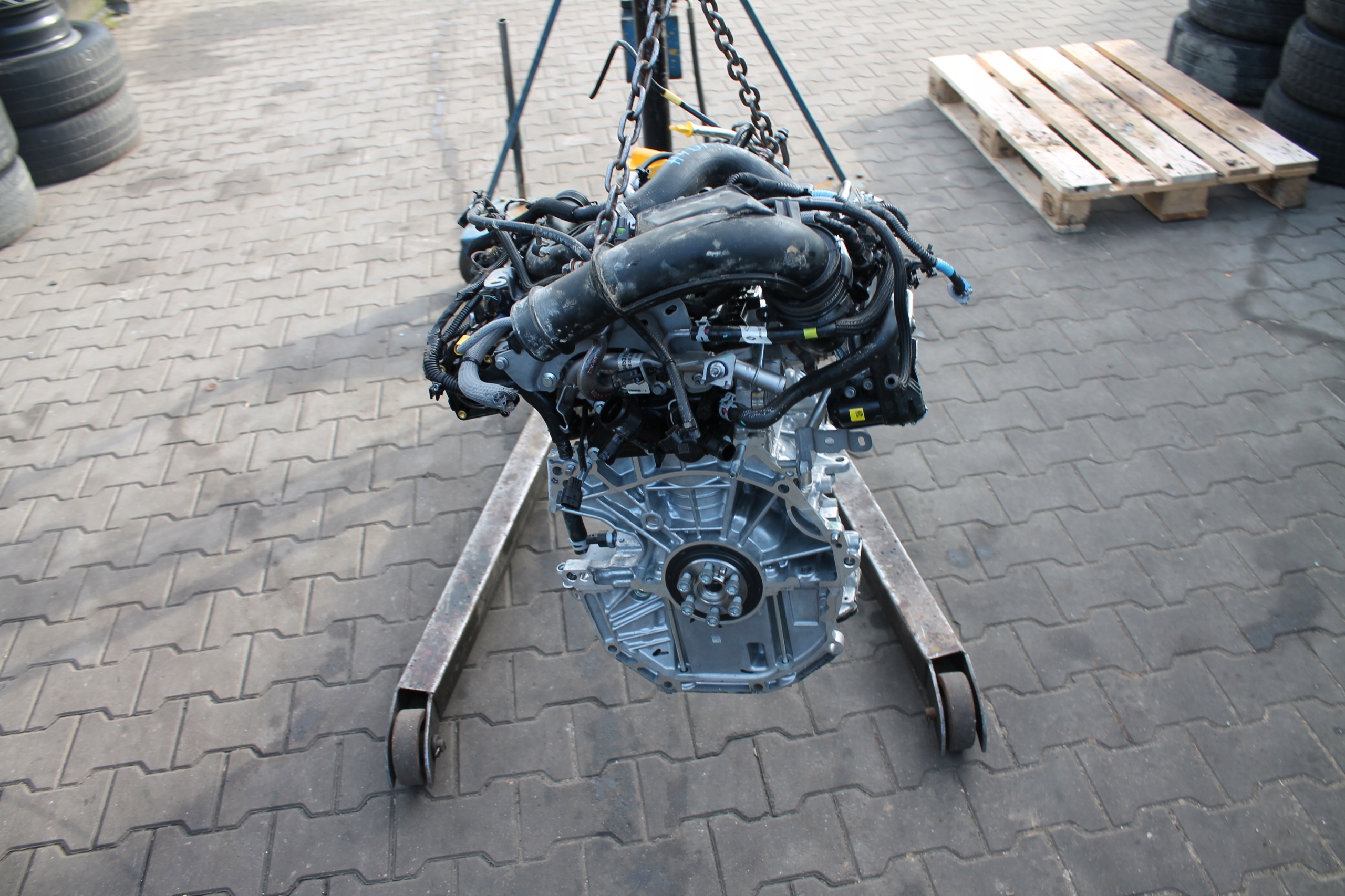engine complete DACIA RENAULT NISSAN H4DF480 2TYS KM
