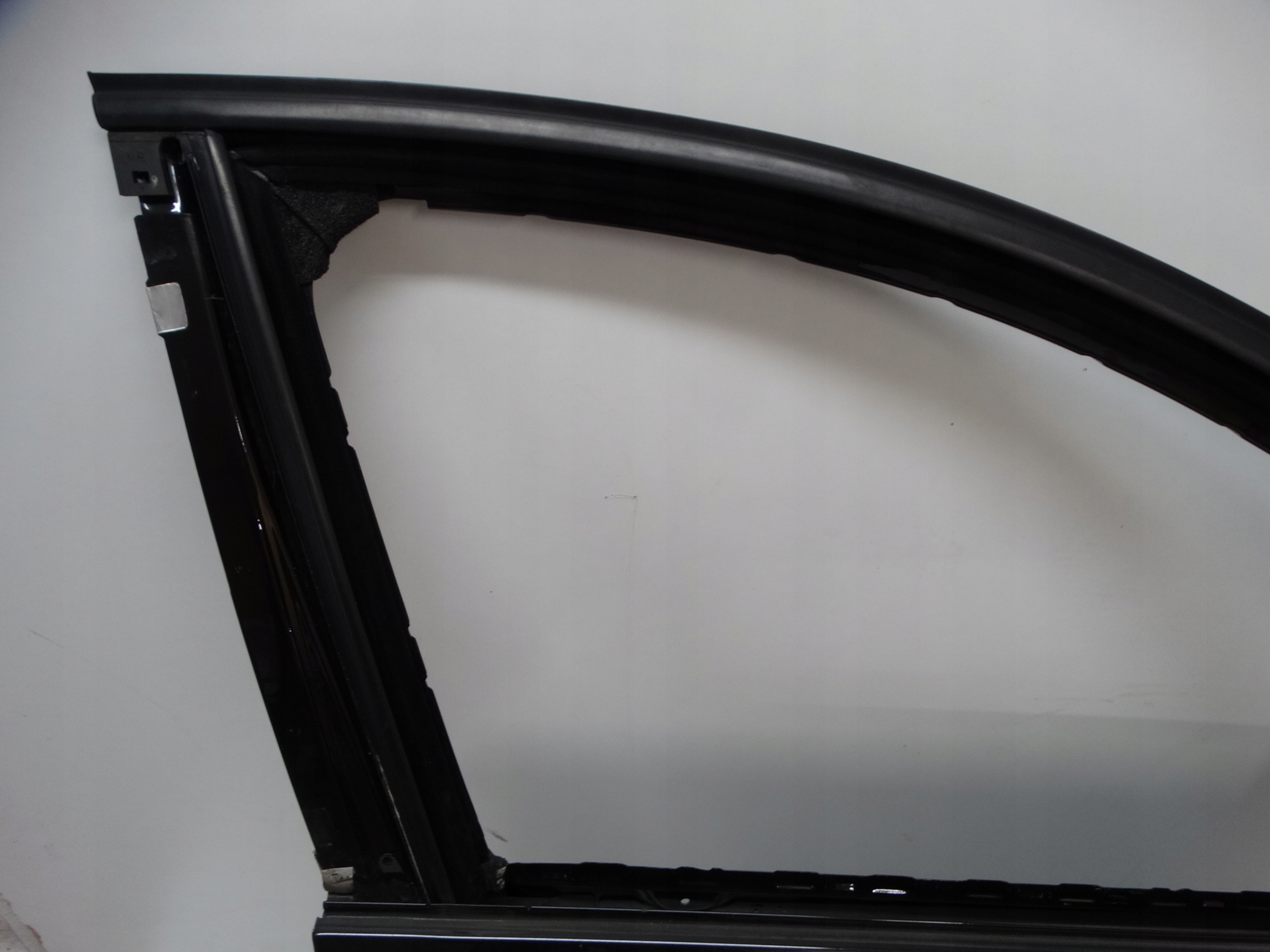 door right front RENAULT LAGUNA III HATCHBACK