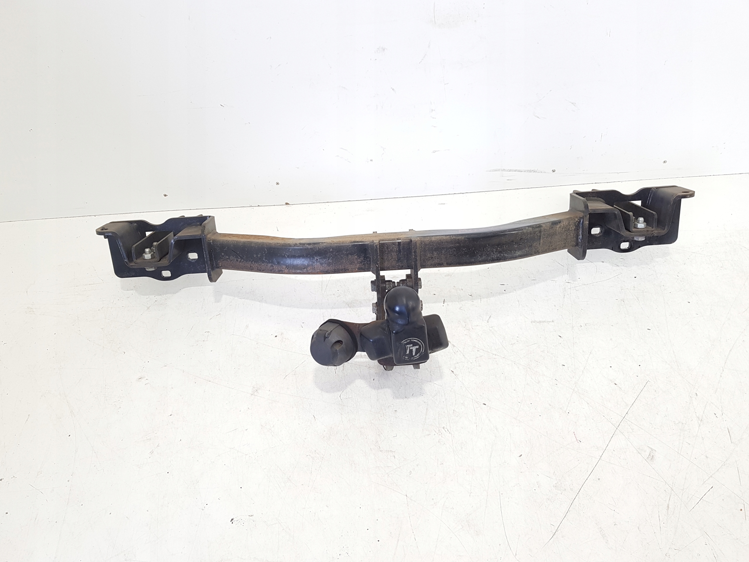 OPEL MOKKA TRAX HAK HOLOWNICZY