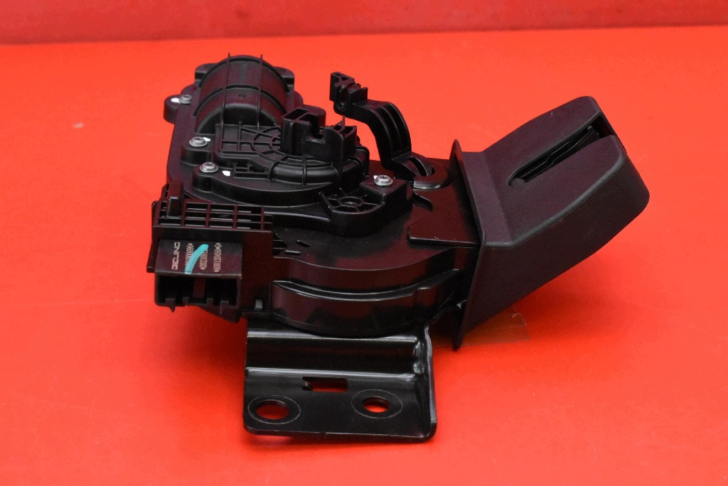 lock bonnet rear part boot A021B00096 BAIC BEIJING X7 LIFT 23