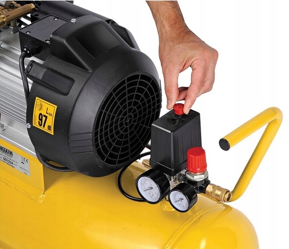 Mobilny KOMPRESOR OLEJOWY SPRĘŻARKA 50L 2200W 9Bar Model kompresor olejowy