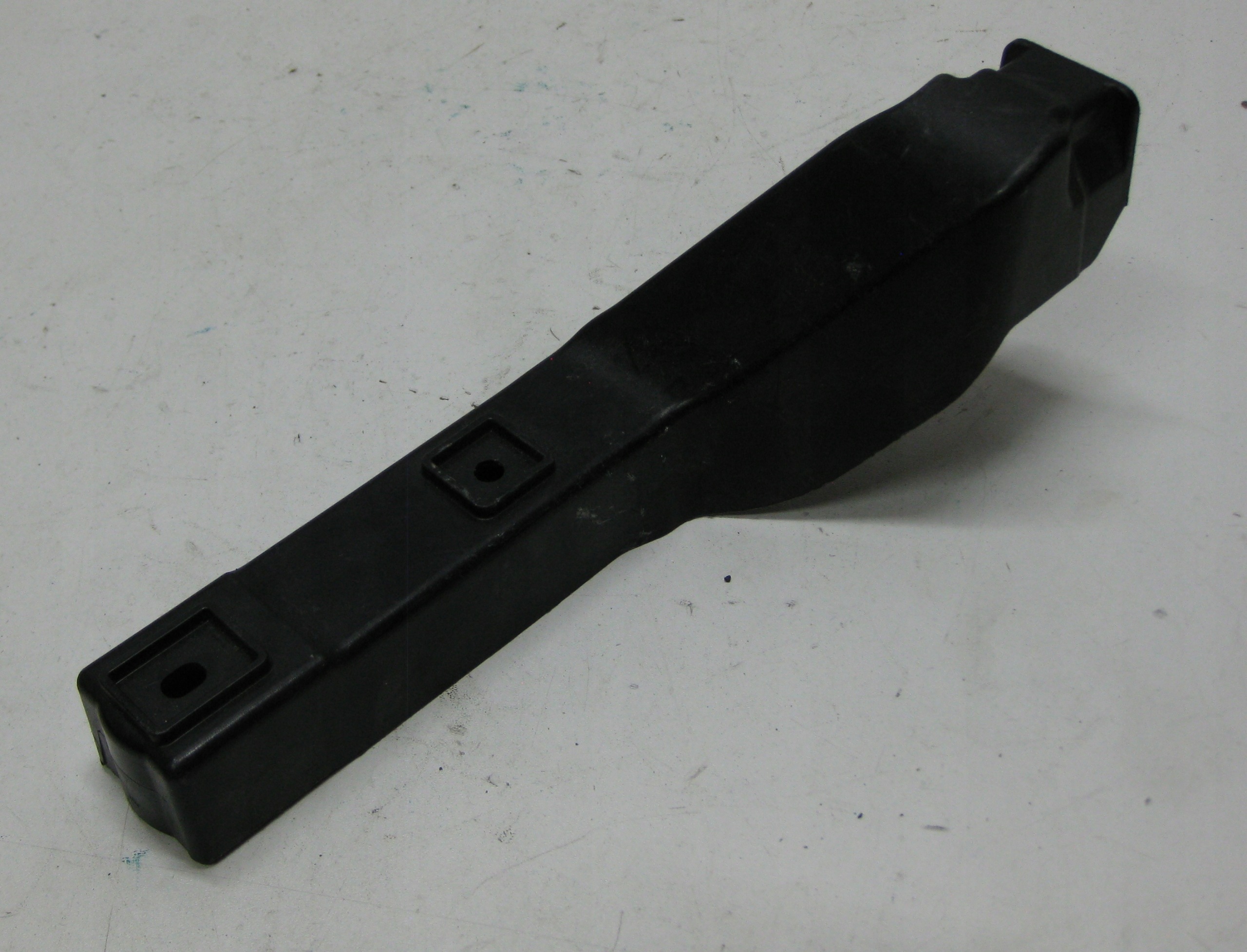 AUDI A6 C7 4G bumper bracket left rear part 4G9807348A