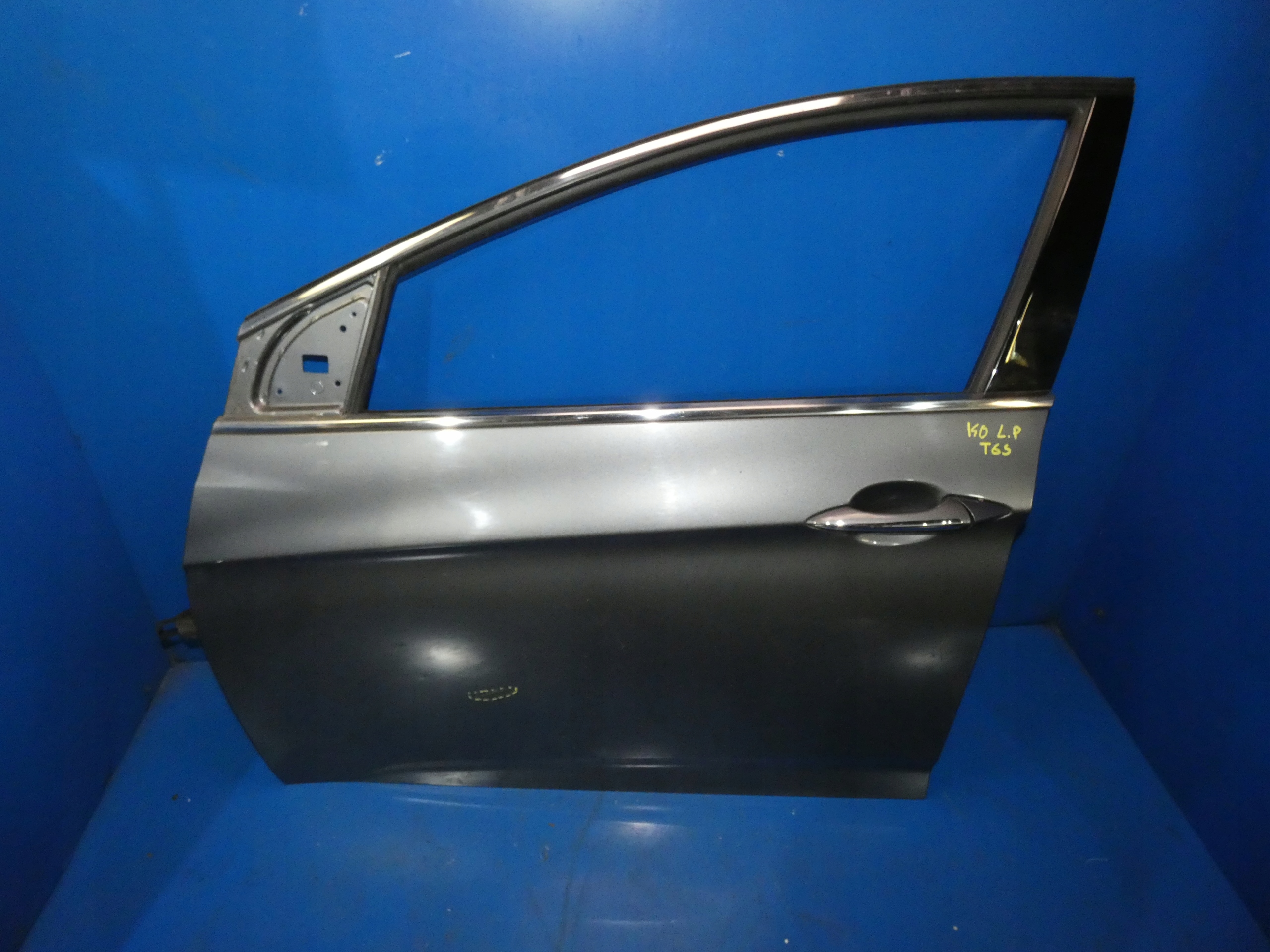 HYUNDAI I40 door left front front left KPL