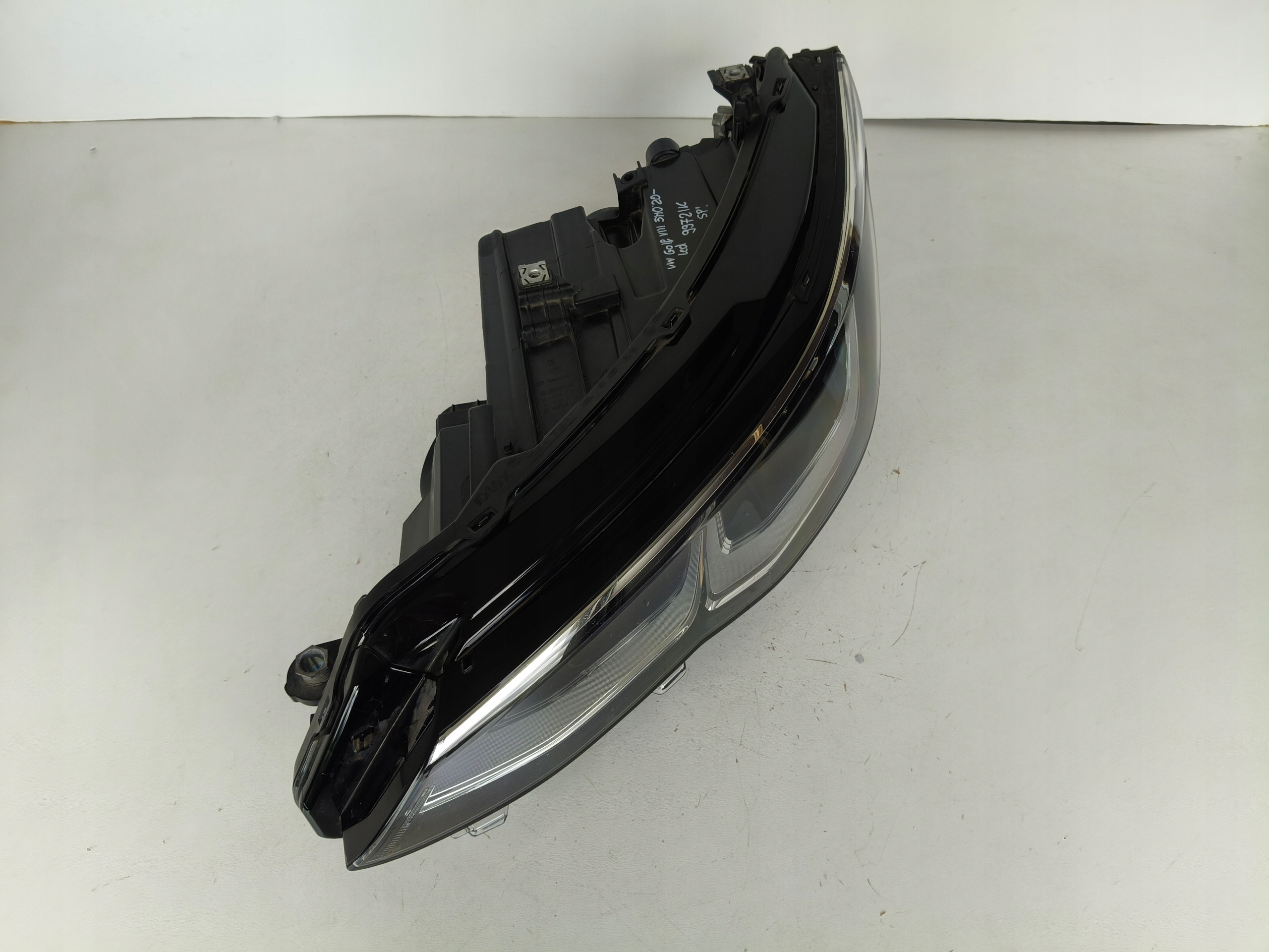 light left REFLEKTOR VW GOLF 8 VIII 5H 5H0 20- LED