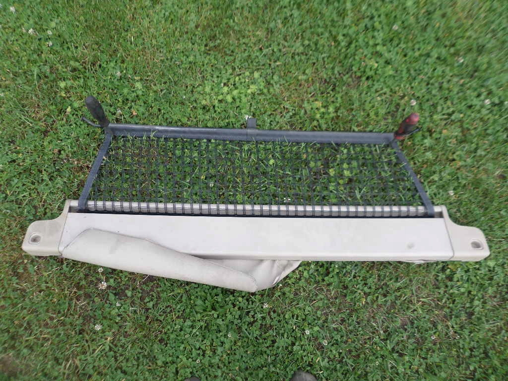 Жалюзи сетка полка багажника Avensis T25 универсал