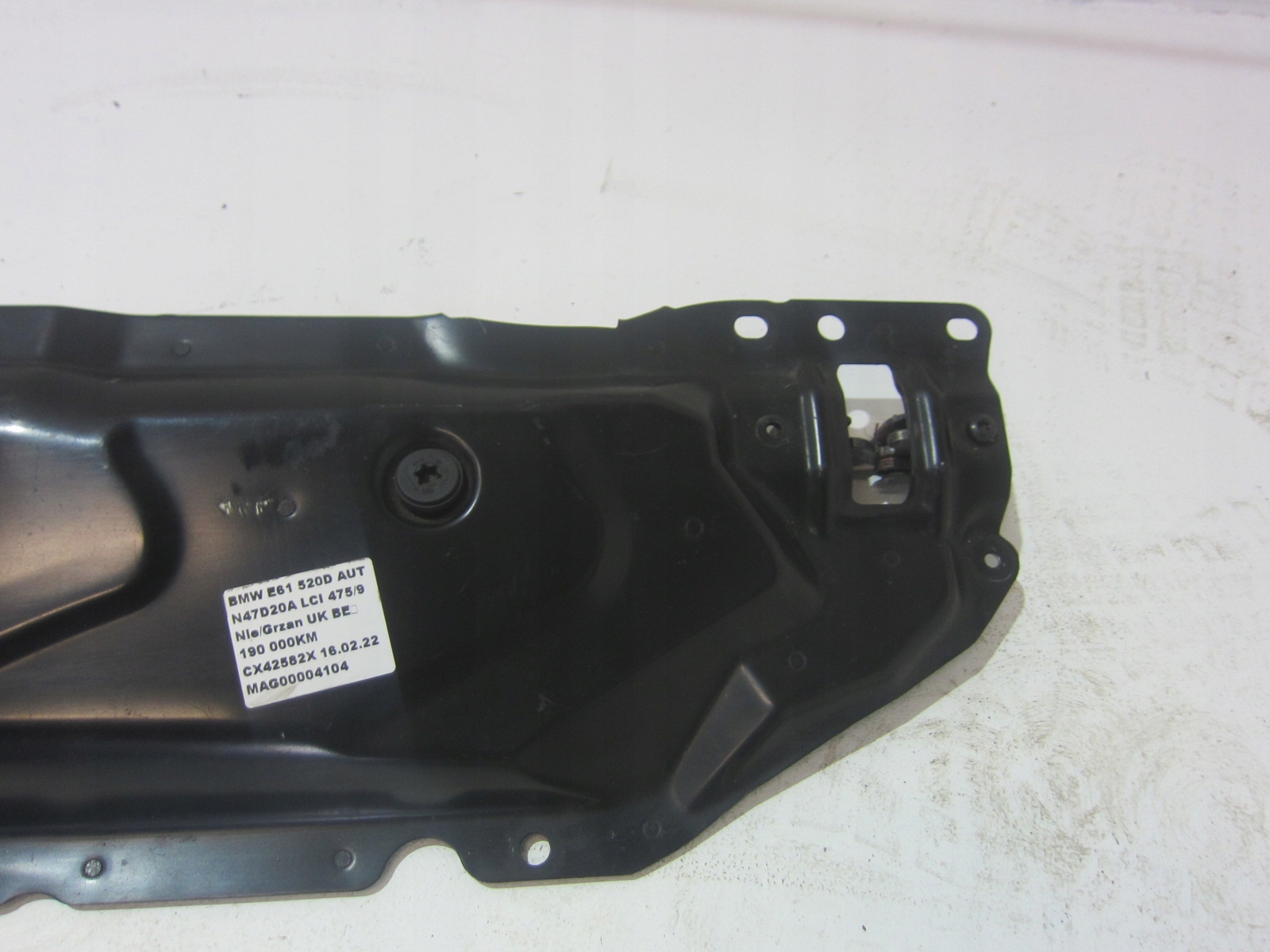 BMW E60 E61 support panel for radiators pillar iron 2.0D 3.0D 51647033741 7033741