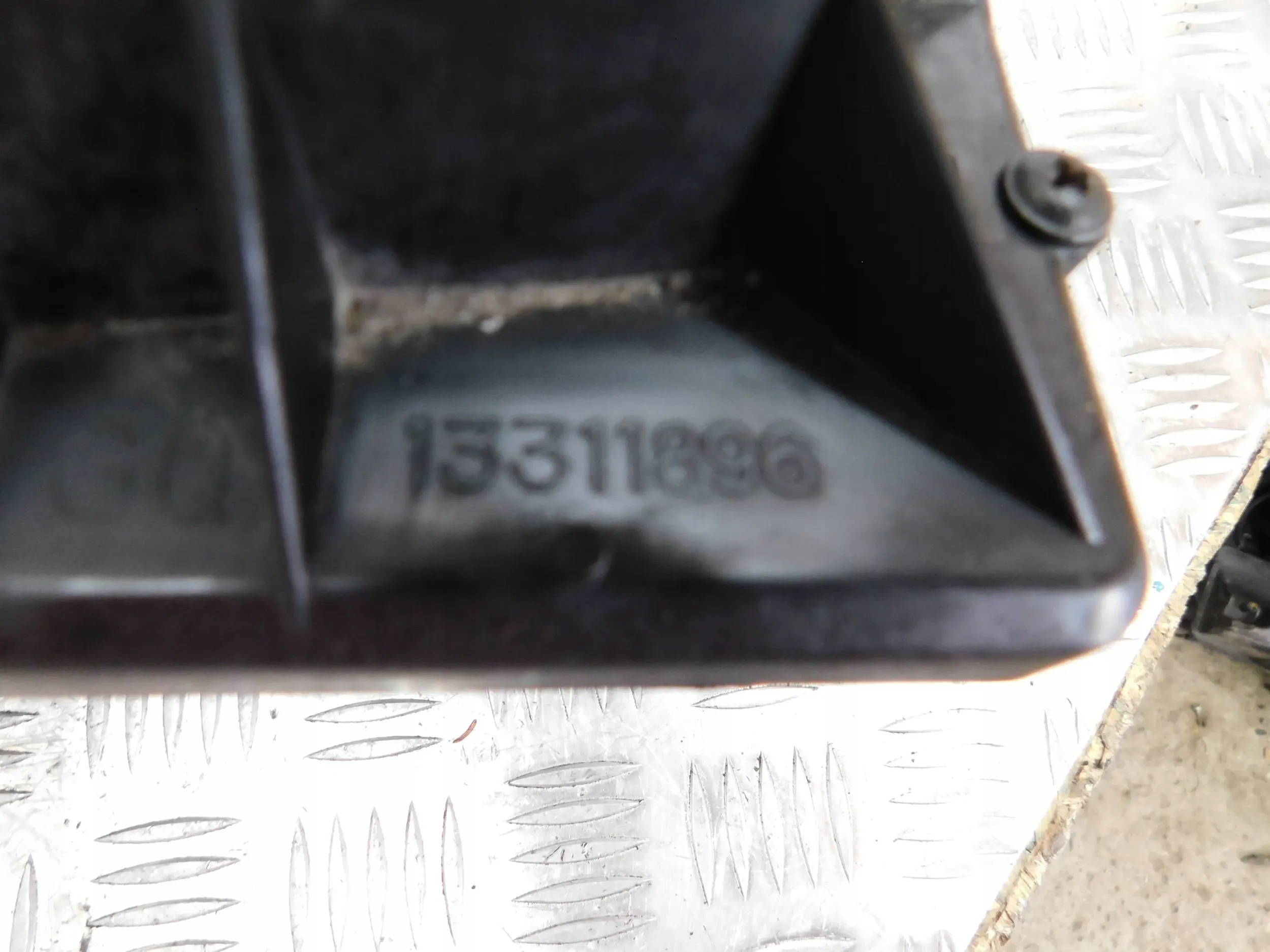 GEHÄUSE FILTER LUFT CHEVROLET ORLANDO 2.0 VCDI