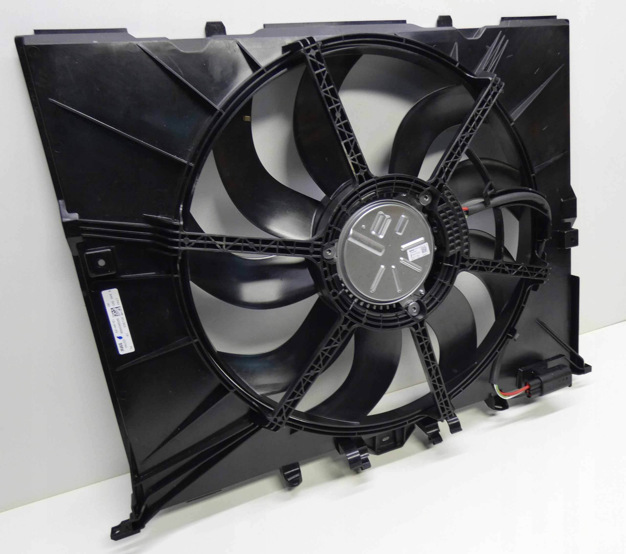 BMW X1 U11 2022- 9846925 ventilátor chladiče