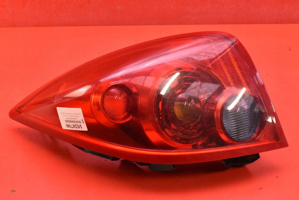 light right rear part rear NISSAN PRIMERA P12 5D HB 01-08