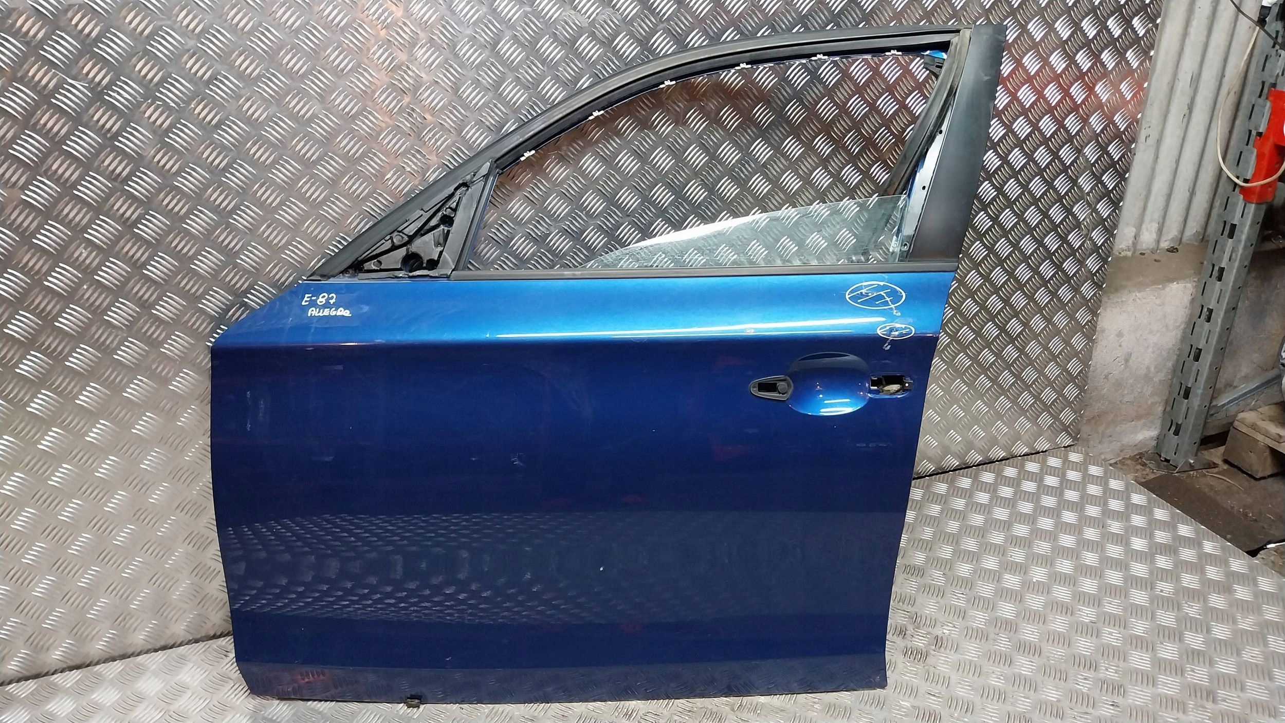 Tür vorne links BMW 1 E87 04