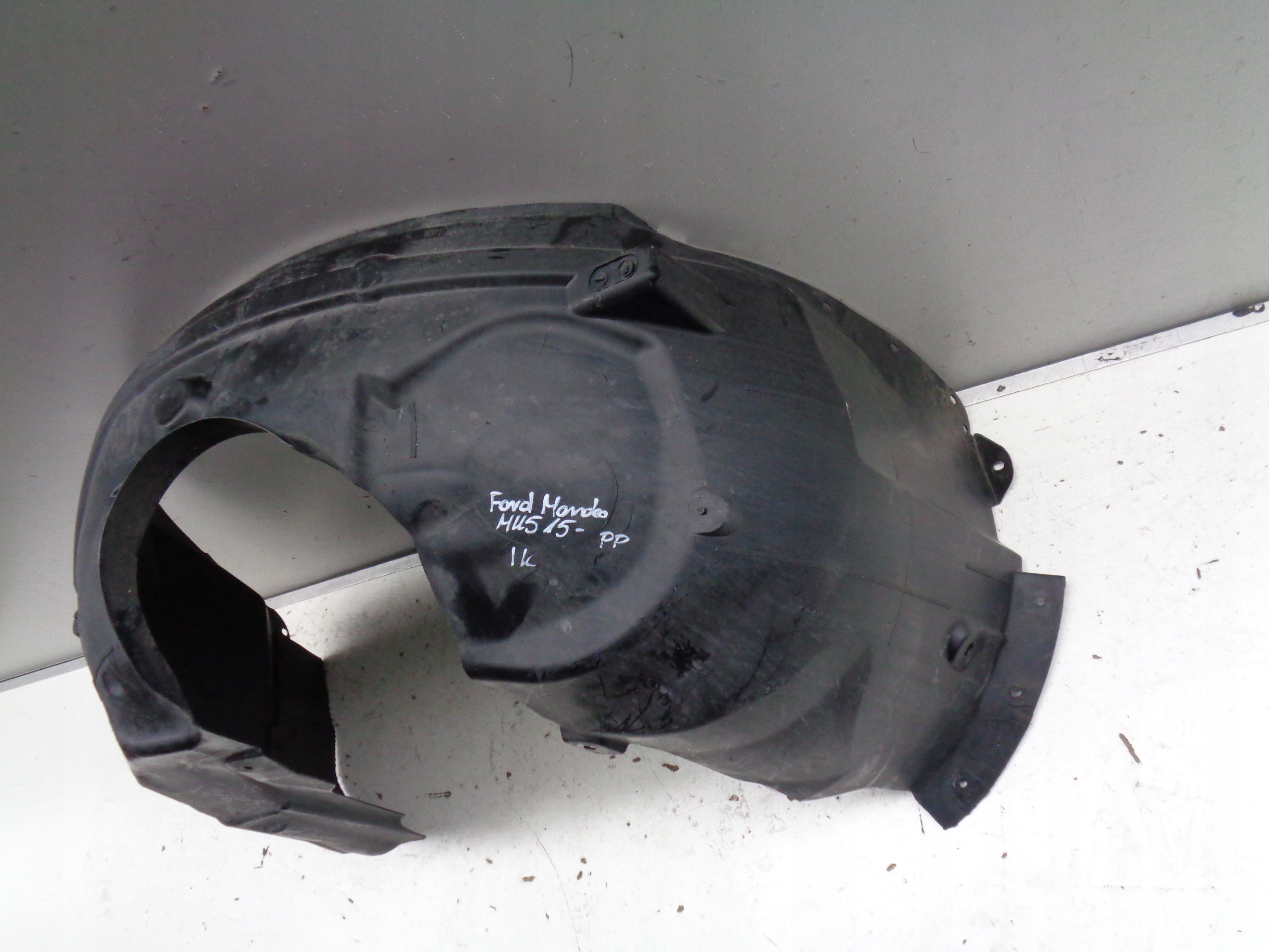 mudguard right front FORD MONDEO MK5 15