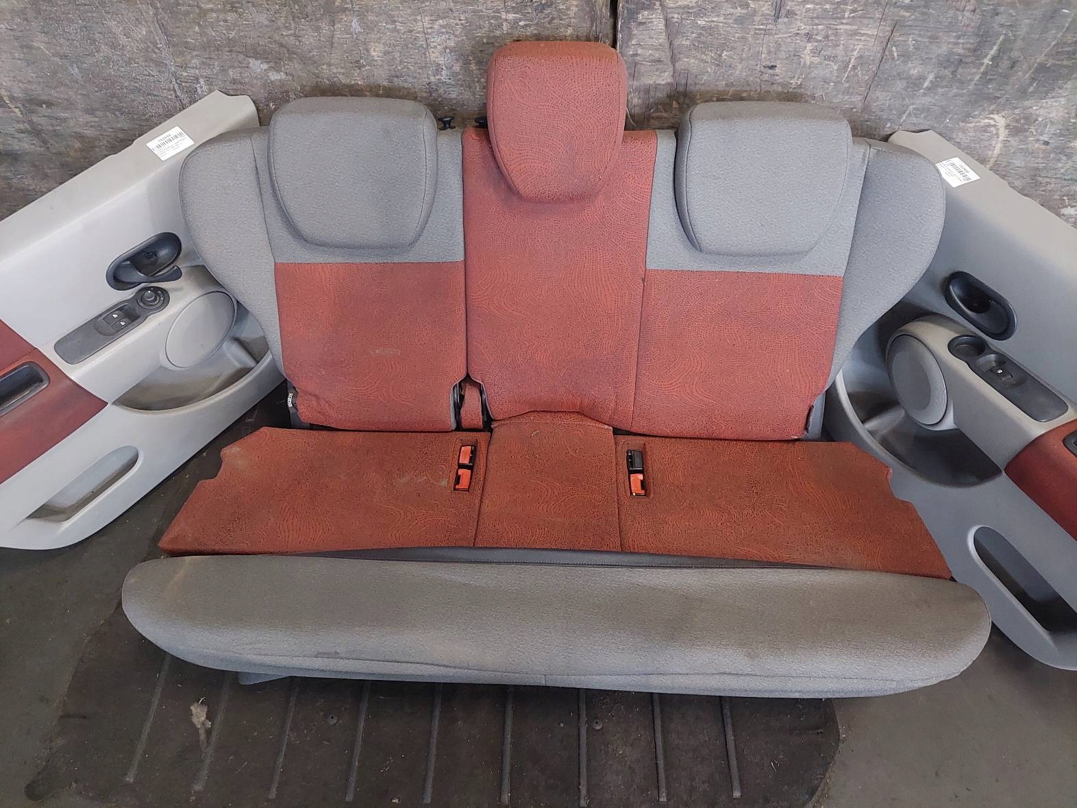 seats KOMPLET left right seat rear part + side RENAULT MODUS and